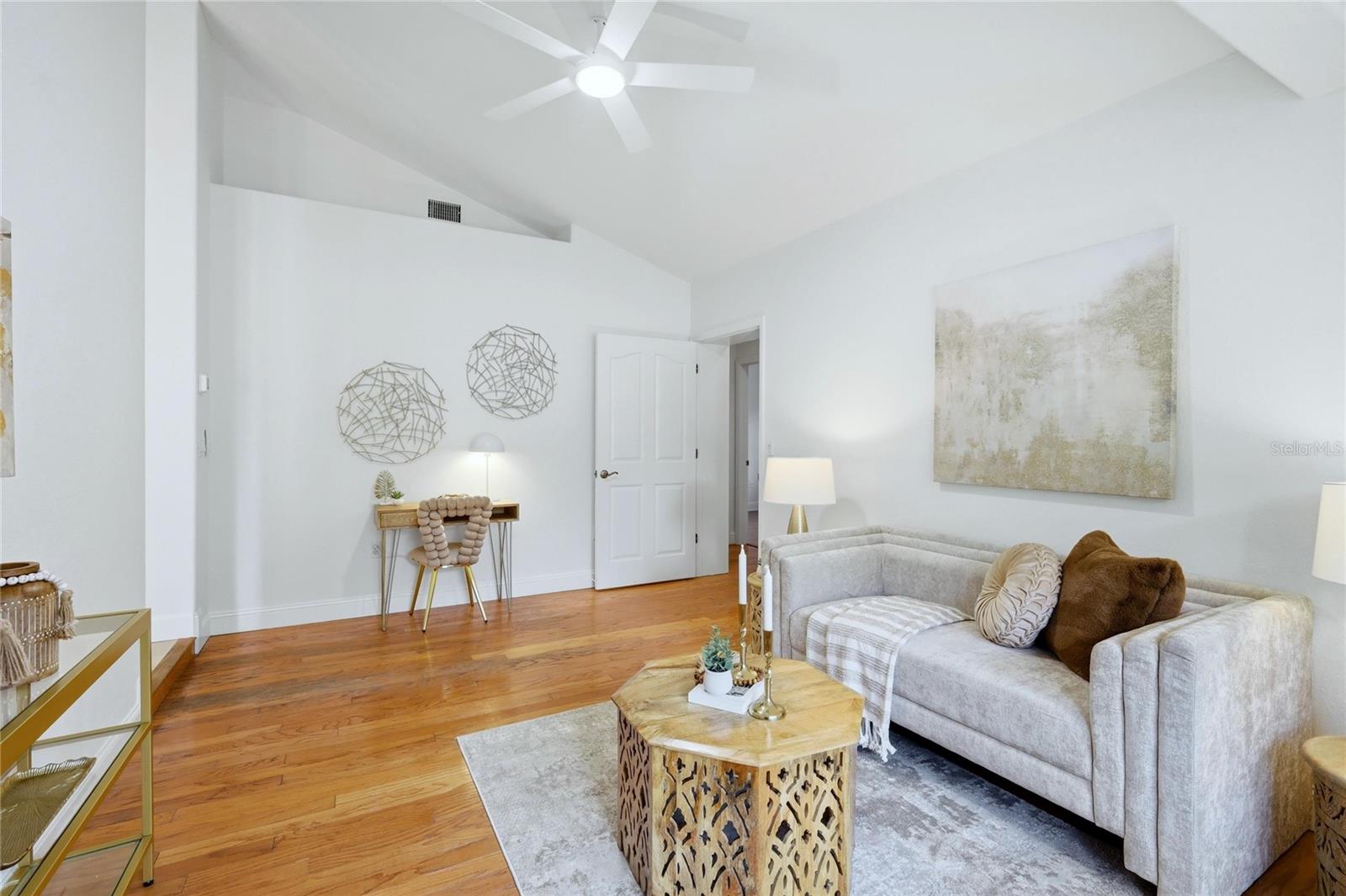 HUDSON BAYOU/MIDWOOD MANOR - Residential