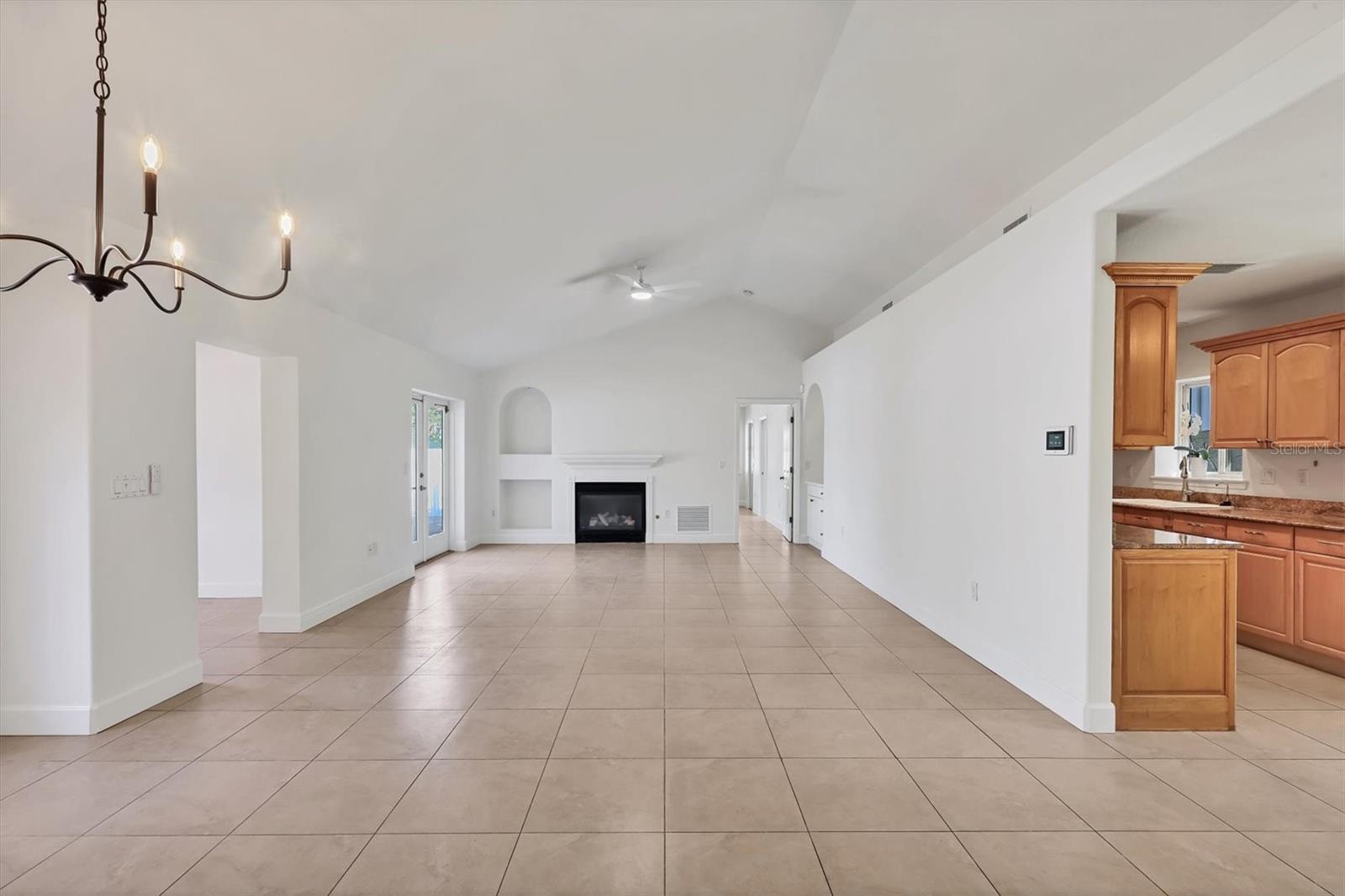 HUDSON BAYOU/MIDWOOD MANOR - Residential