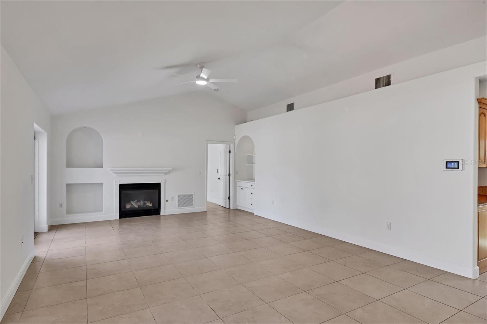 HUDSON BAYOU/MIDWOOD MANOR - Residential