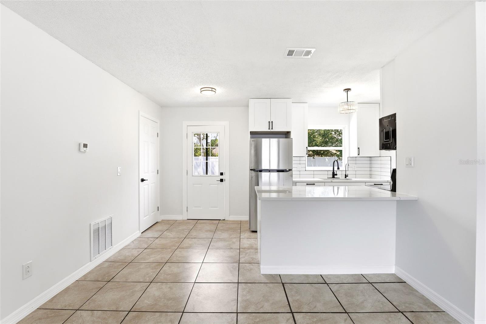 MALIBU GROVES TENTH ADD - Residential