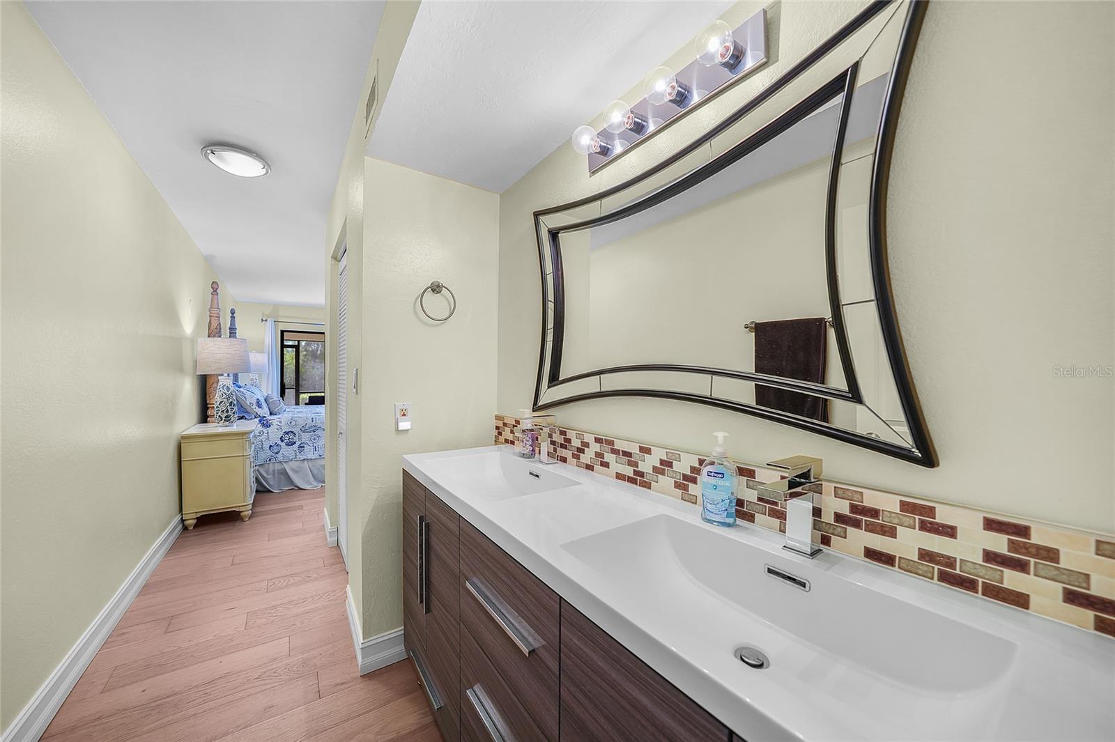 VENETIAN ISLES PH 03 BLDG 03 - Residential