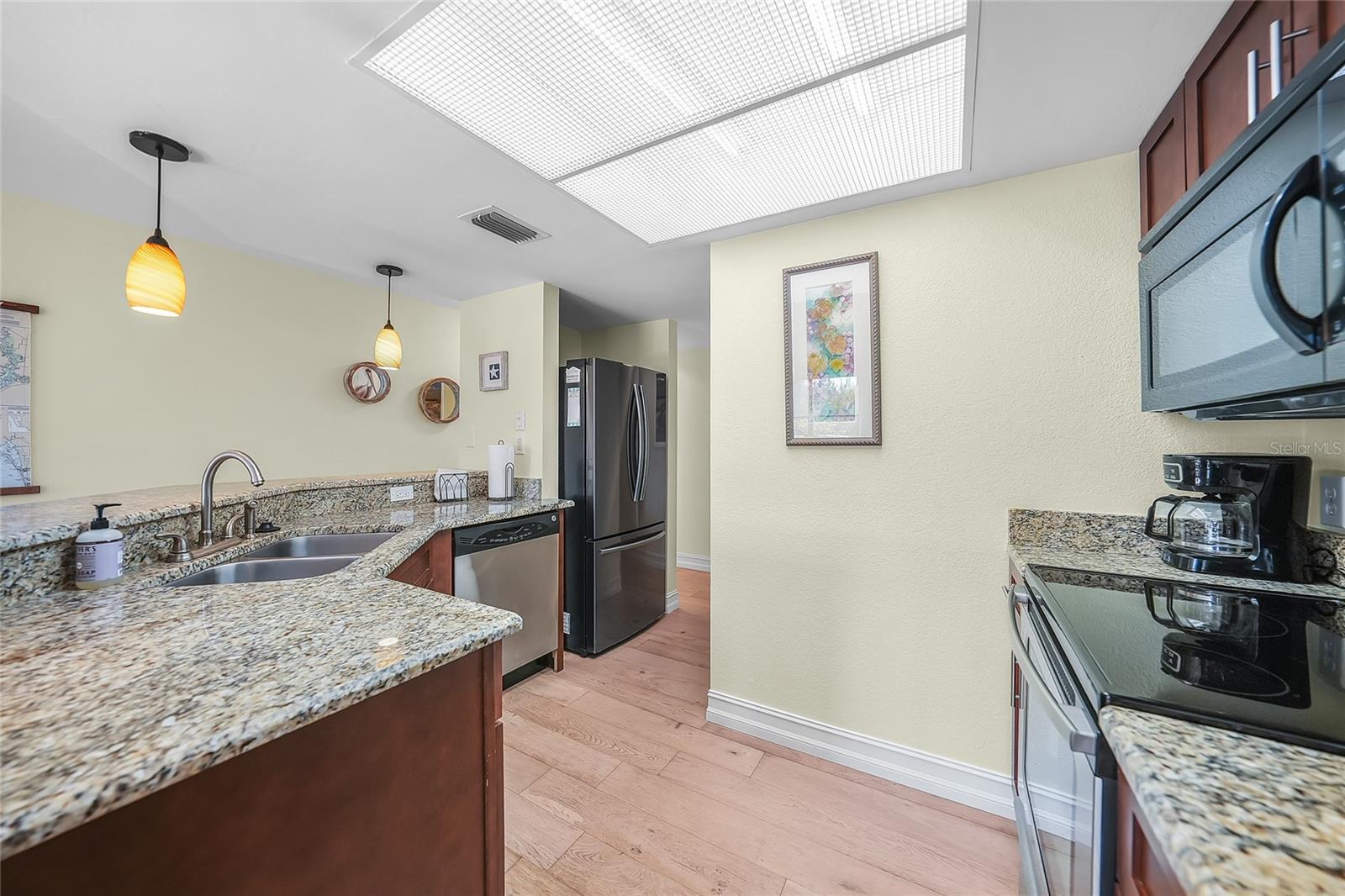 VENETIAN ISLES PH 03 BLDG 03 - Residential