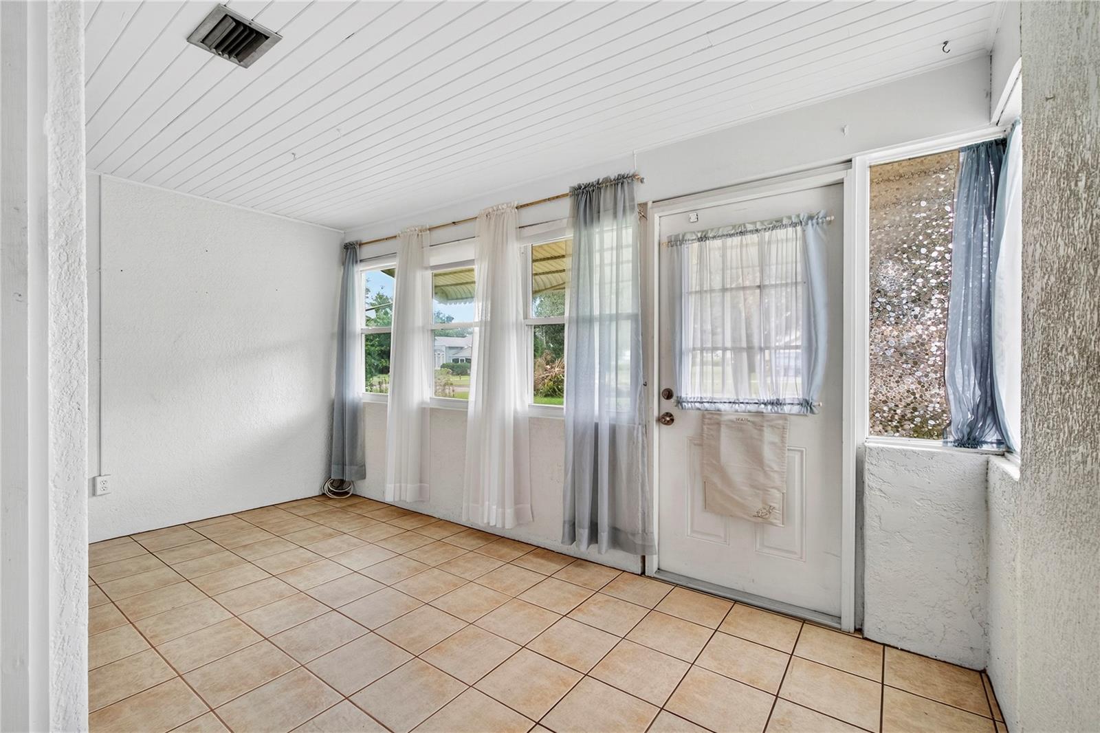 LAKE WALES - Residential