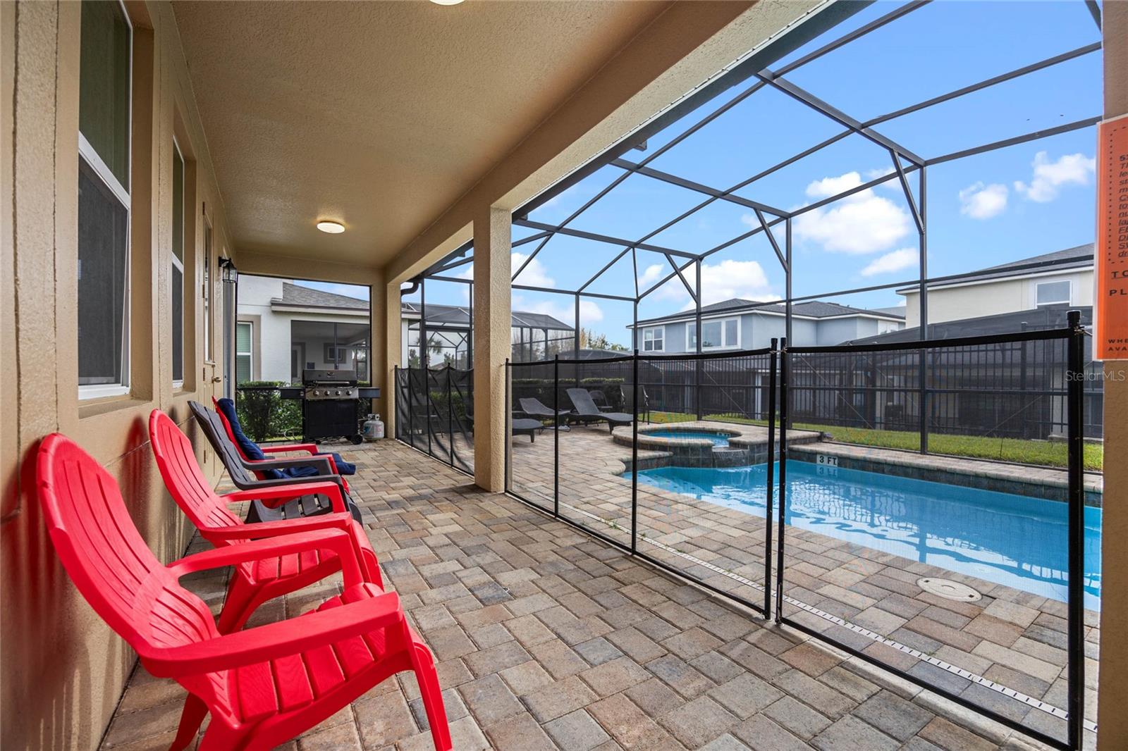 SOLARA RESORT - Residential Lease