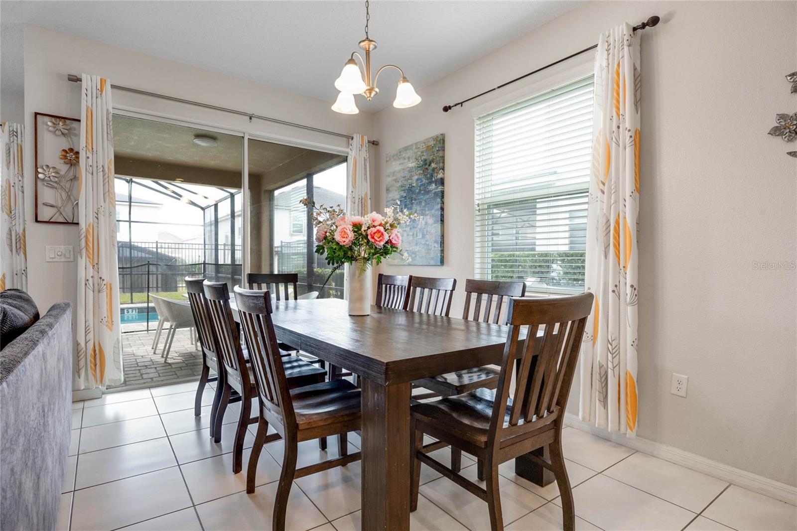 SOLARA RESORT - Residential Lease