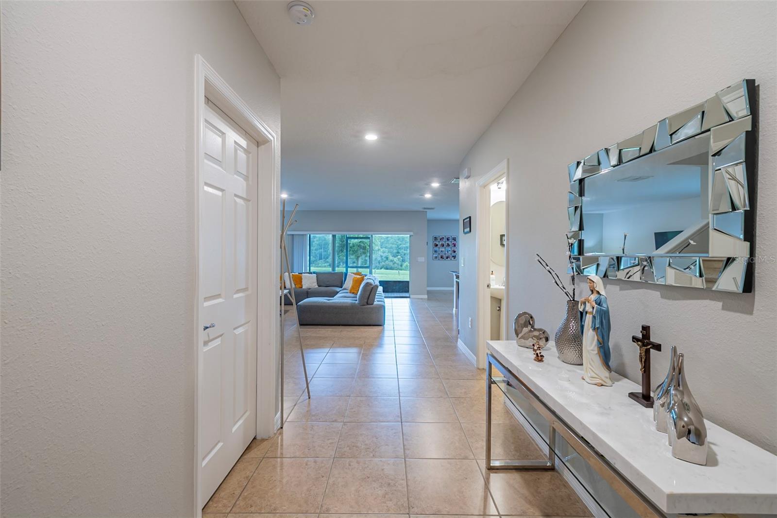 565 OGELTHORPE DRIVE