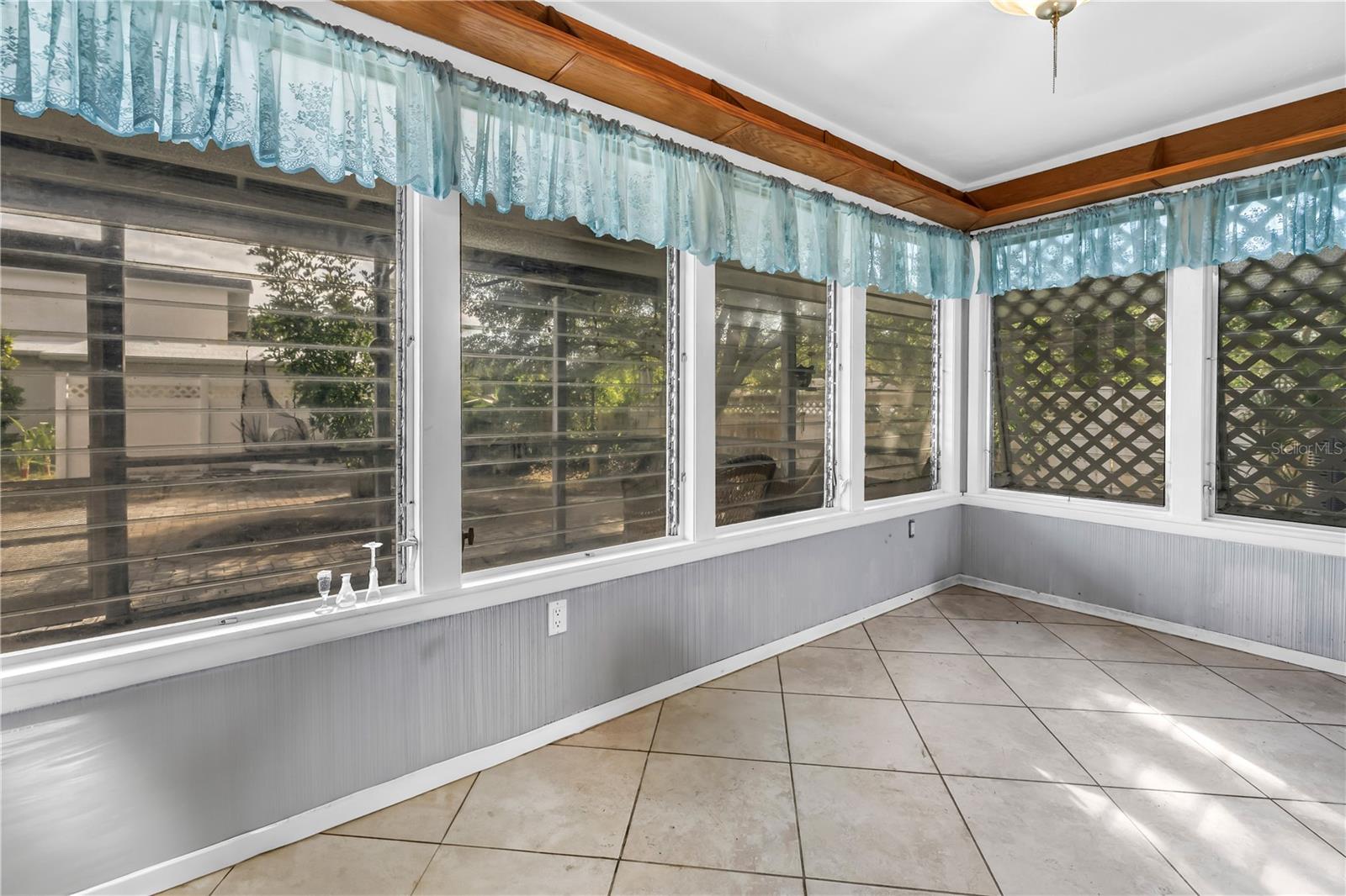 SUN HAVEN - Residential