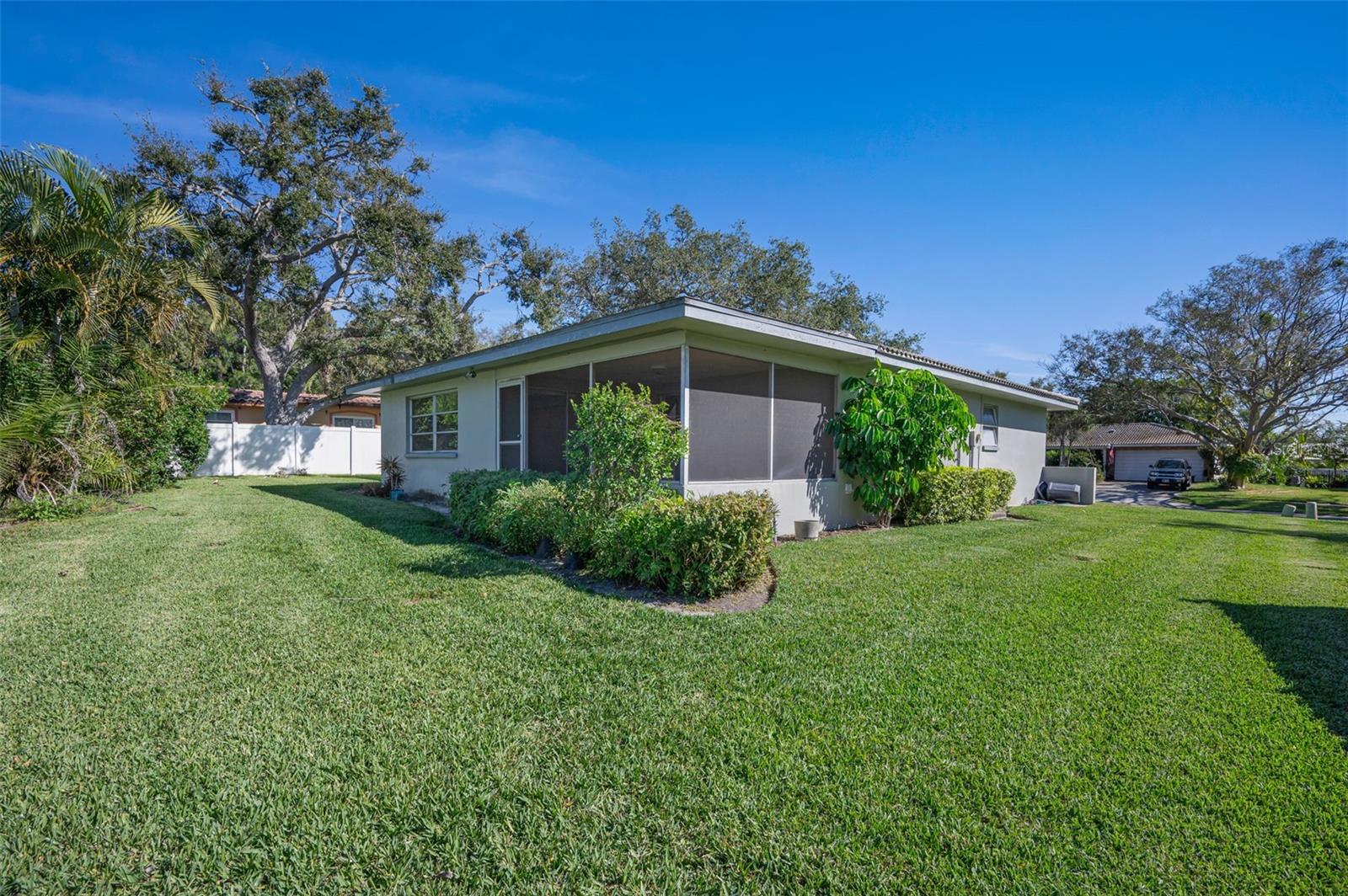 CANTERBURY CHASE - Residential