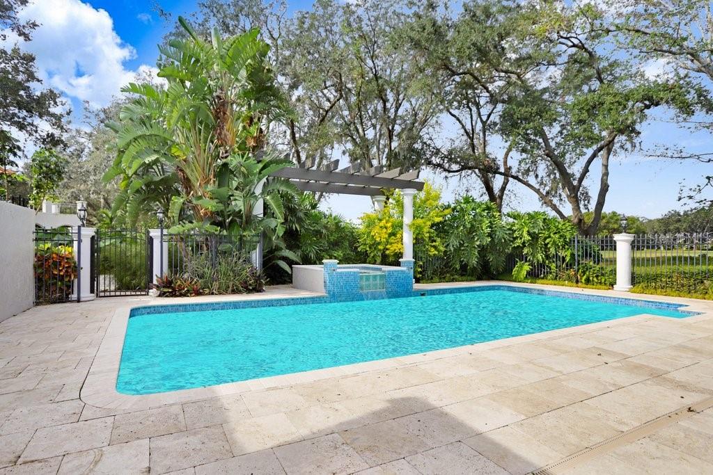 AVILA UNIT 2 - Residential