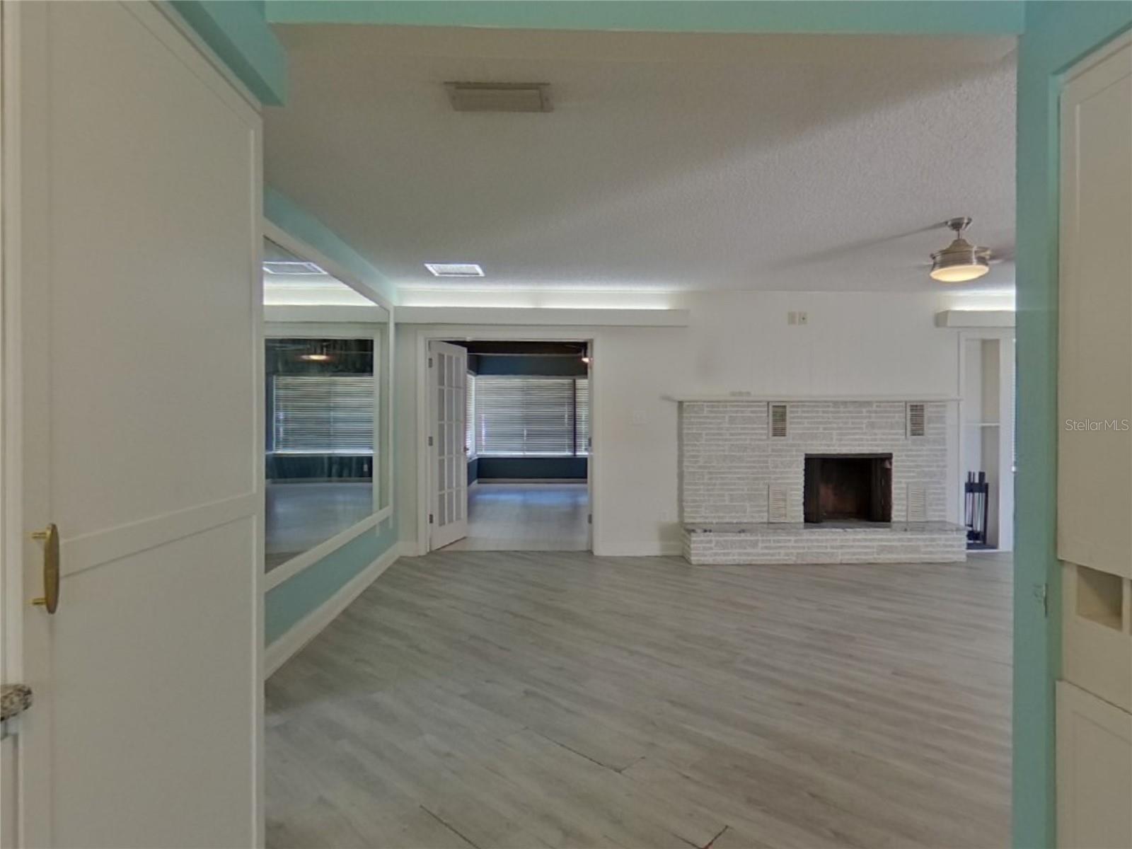 SANLANDO SPGS - Residential Lease