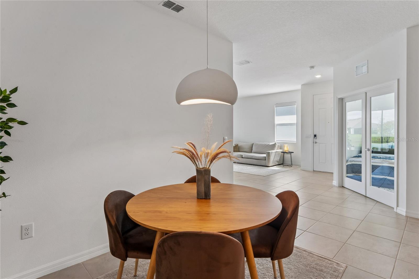 8580 BOLD CYPRESS LANE