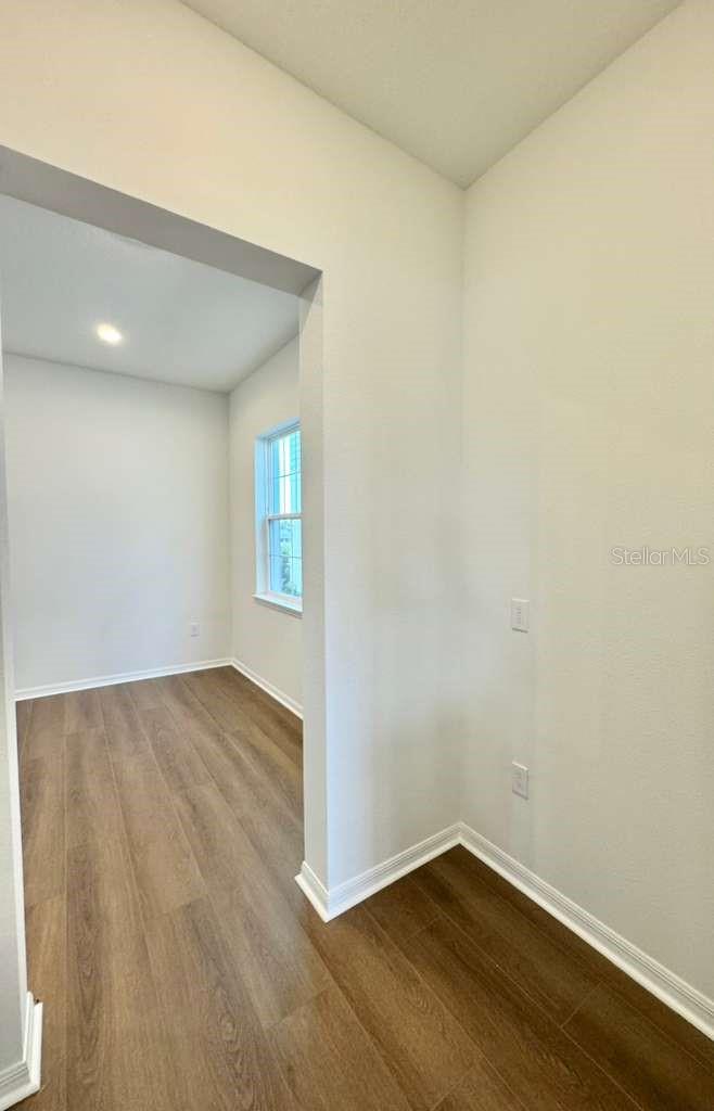 WINTER GROVE - Residential Lease