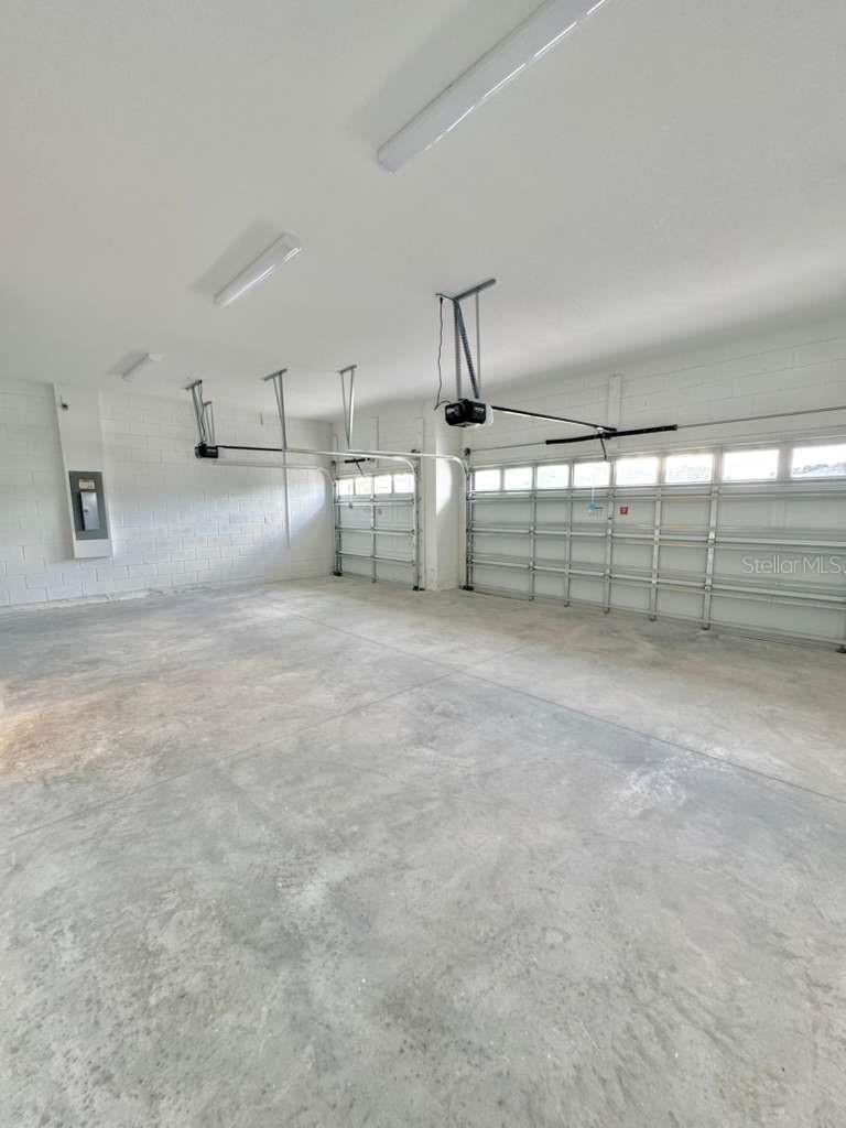 WINTER GROVE - Residential Lease