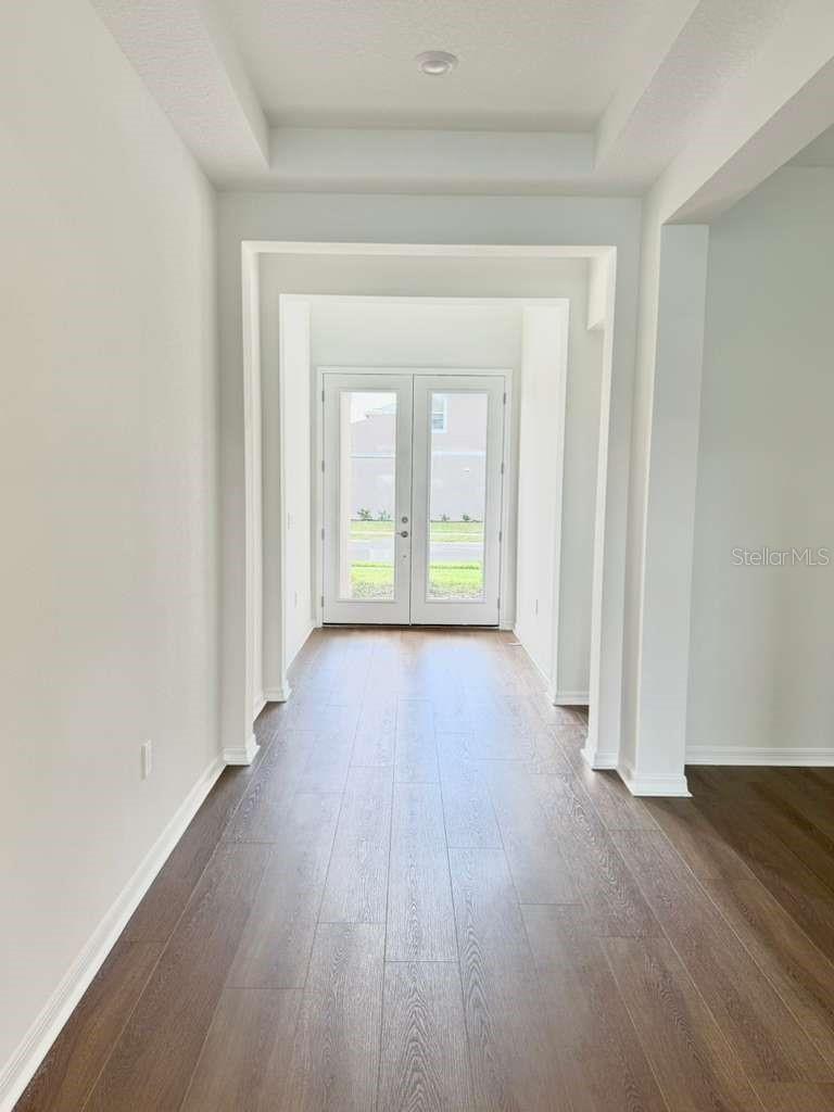 WINTER GROVE - Residential Lease