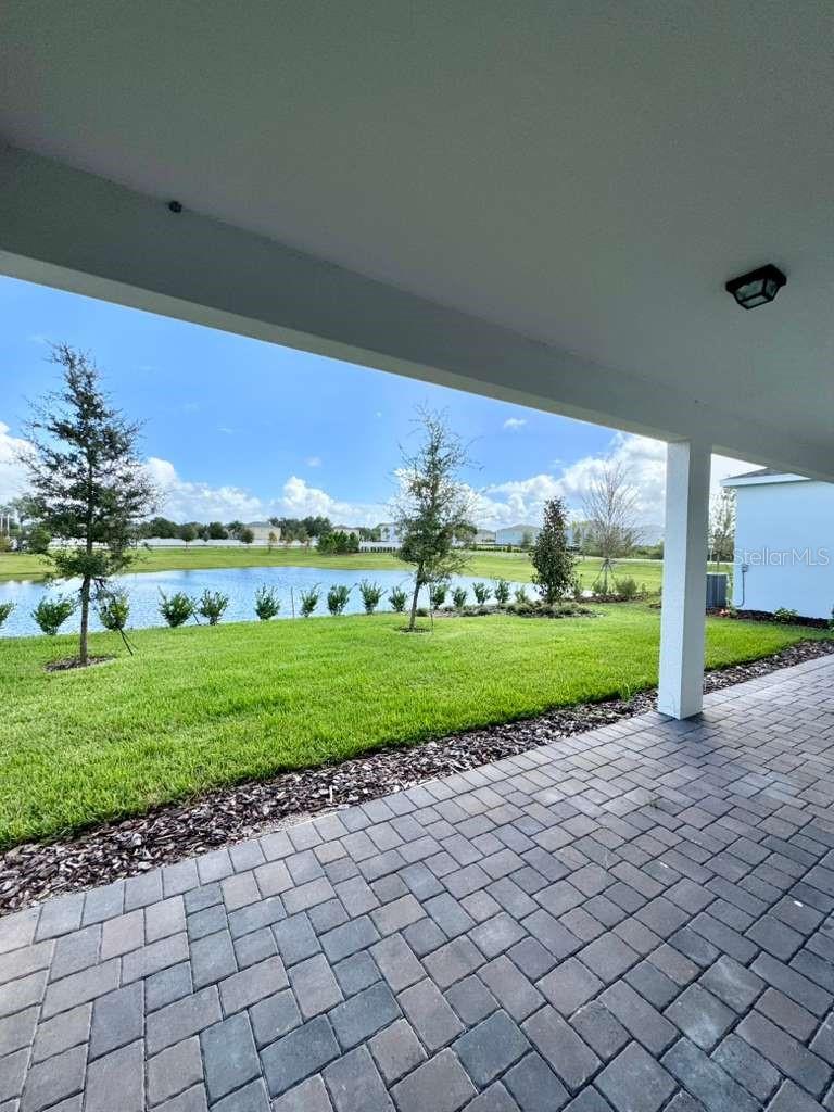 WINTER GROVE - Residential Lease