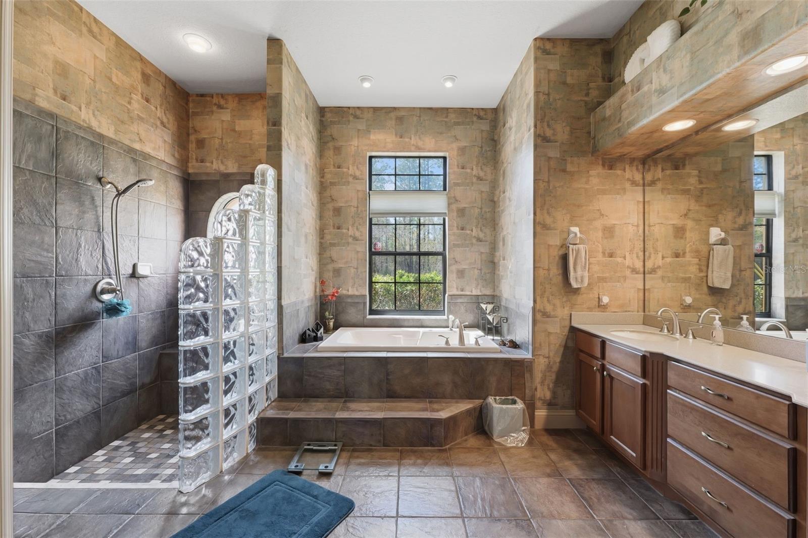 SUGARMILL WOODS CYPRESS VILLAGE - Residential