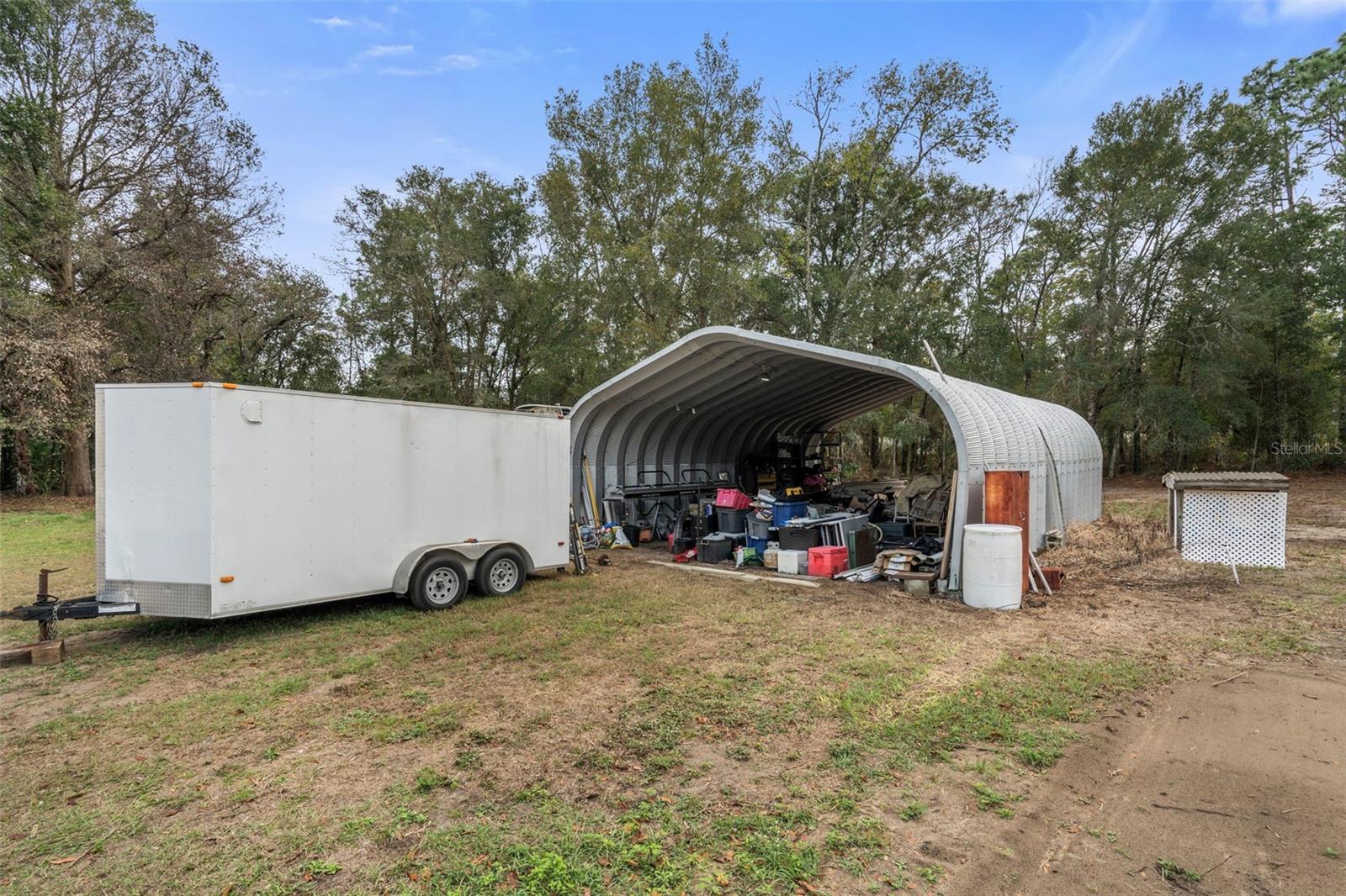 LEISURE HILLS - Residential