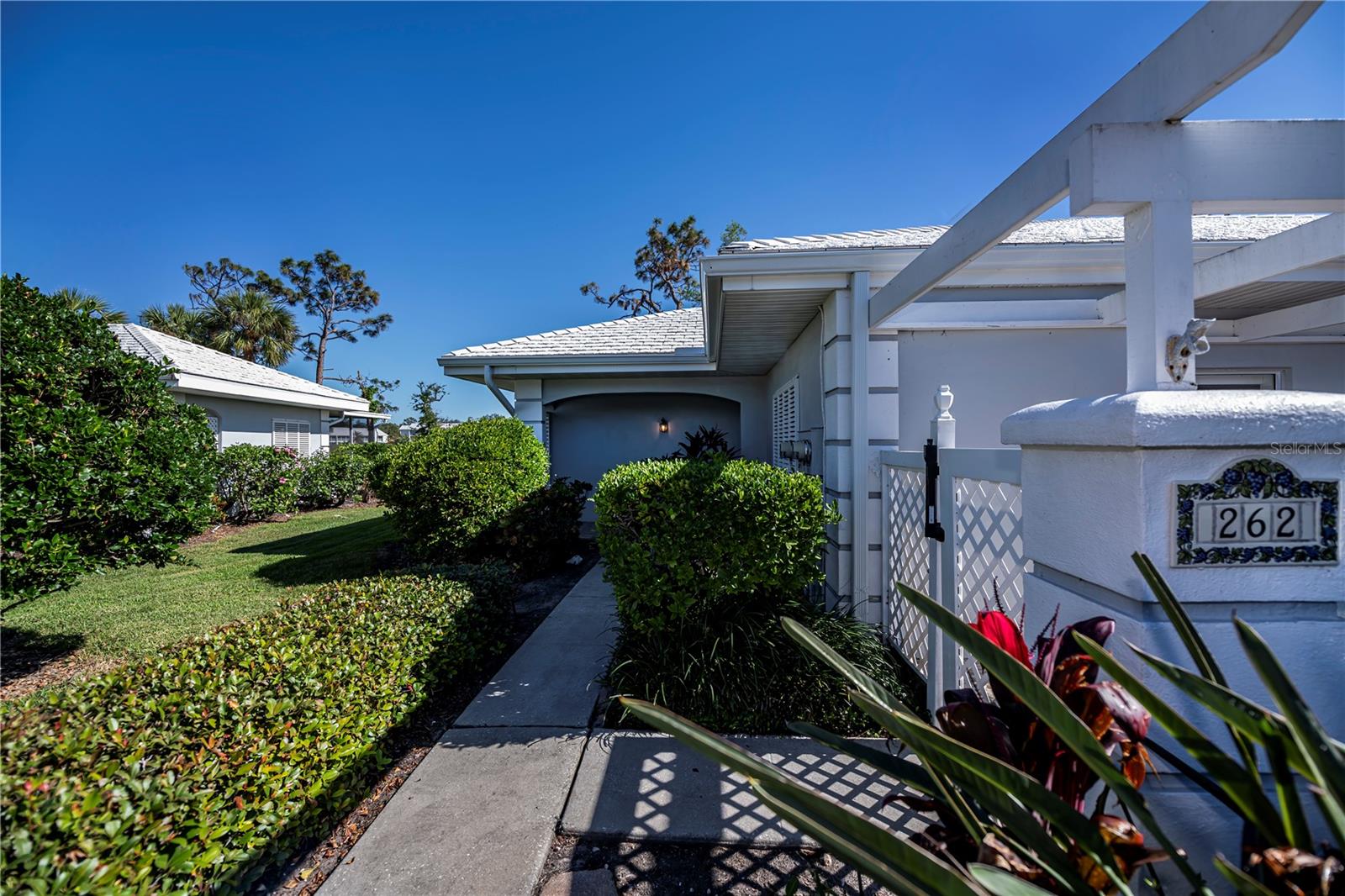 262 CERROMAR WAY S 53