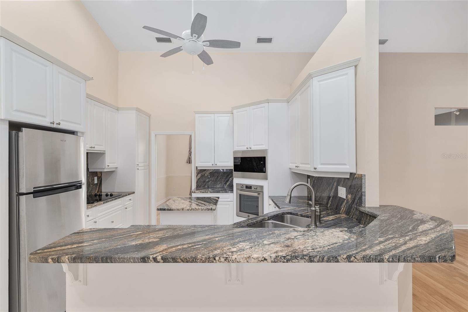 JOCKEY CLUB - Residential