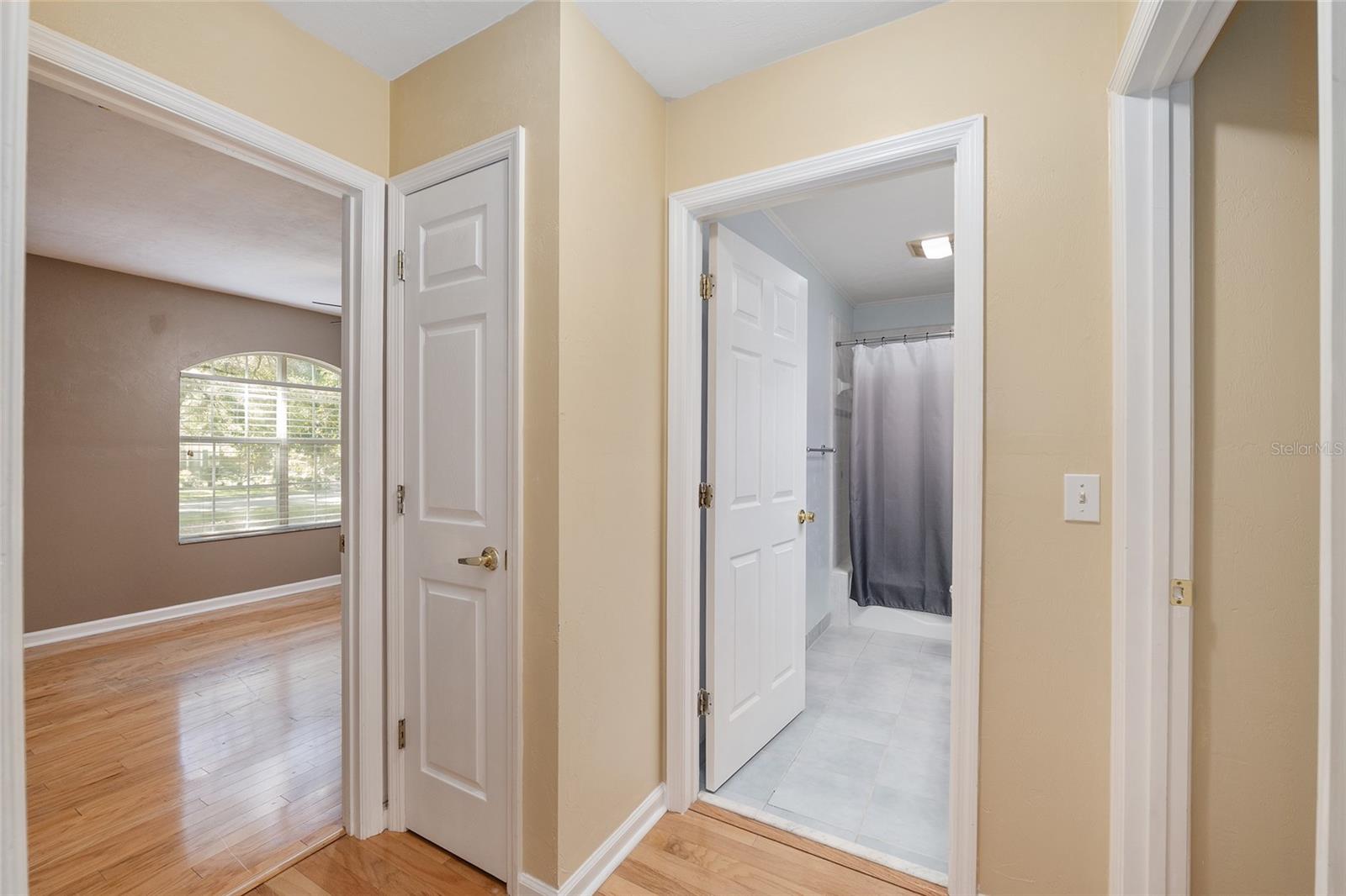 JOCKEY CLUB - Residential