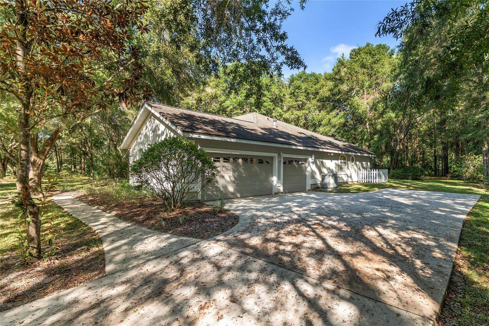 JOCKEY CLUB - Residential