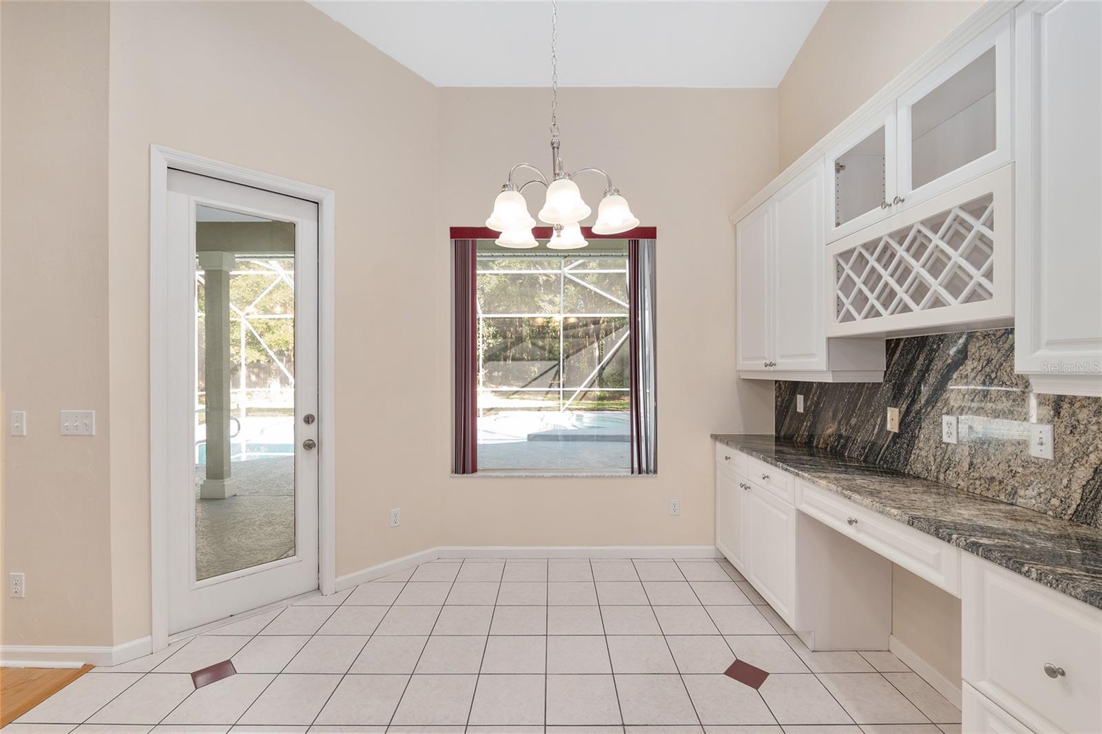 JOCKEY CLUB - Residential