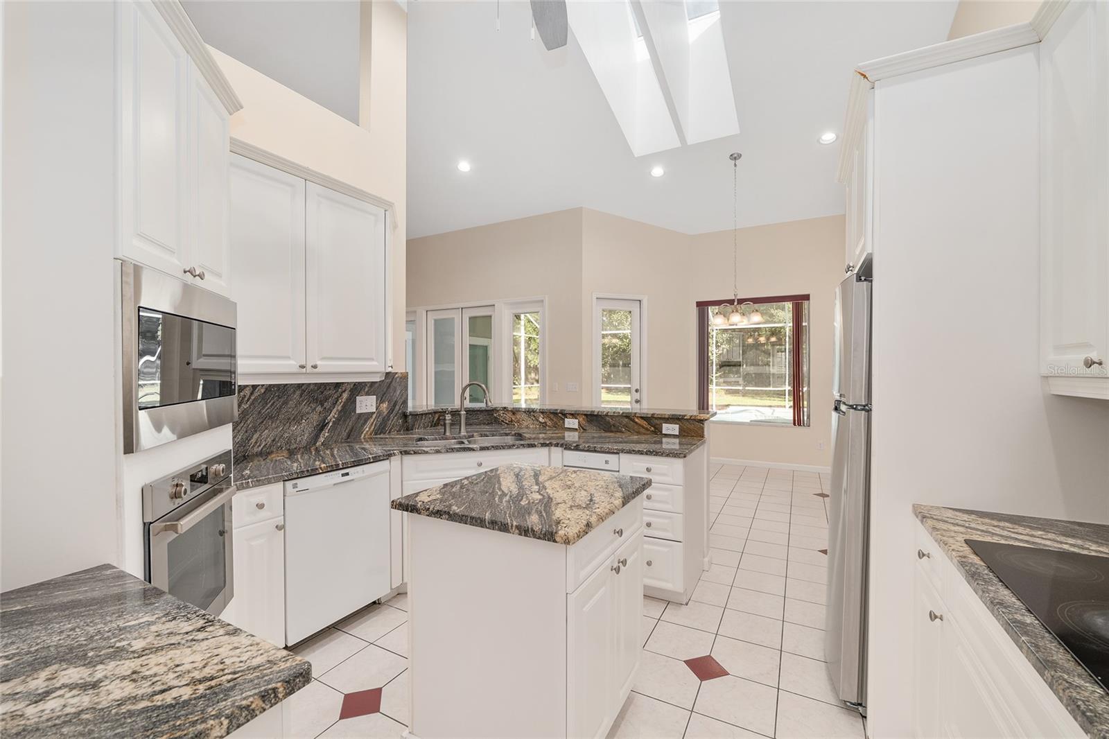 JOCKEY CLUB - Residential