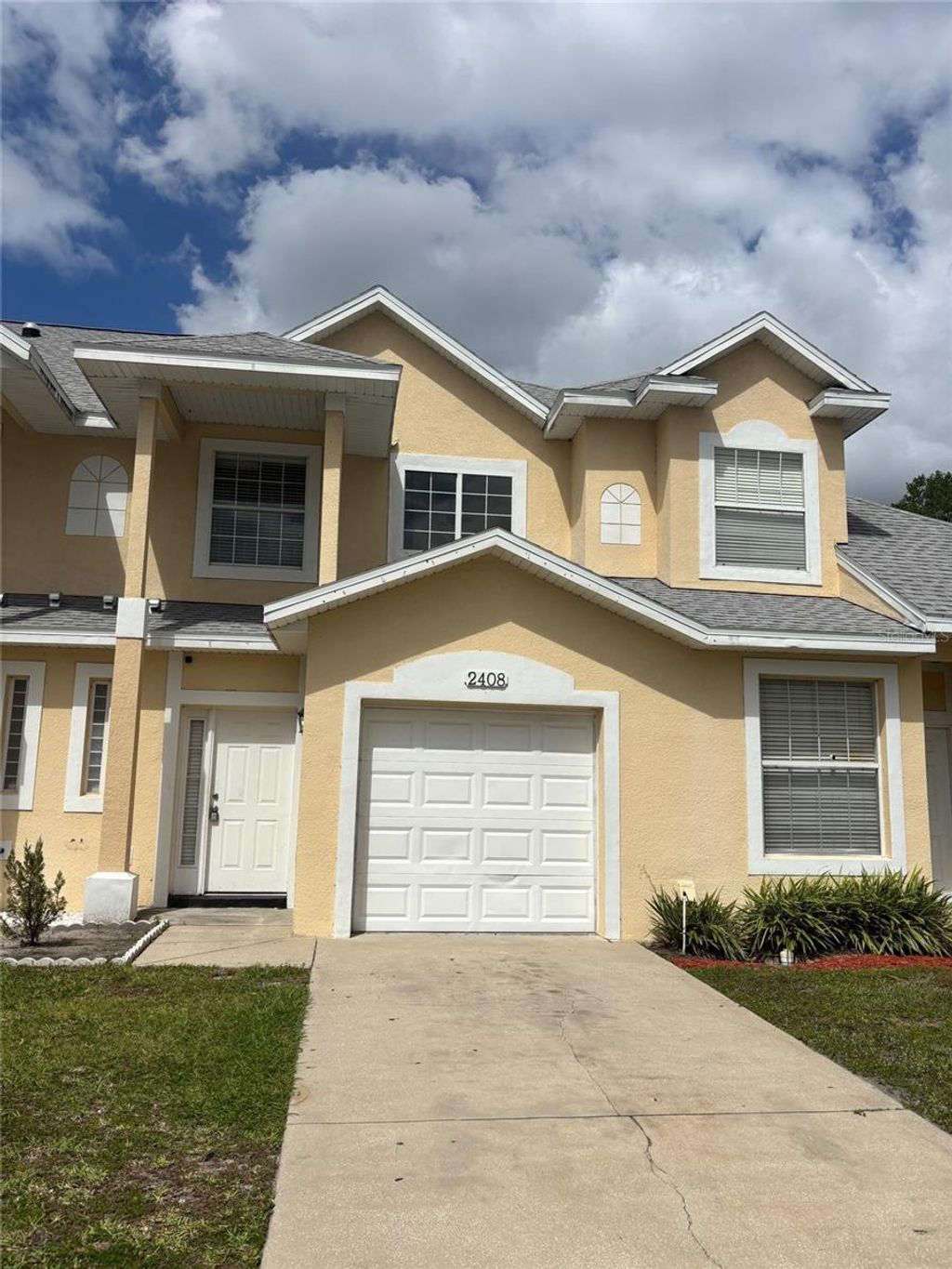 Photo of 2408 Temple Grove Lane, Kissimmee, FL 34741 (MLS # O6411993)