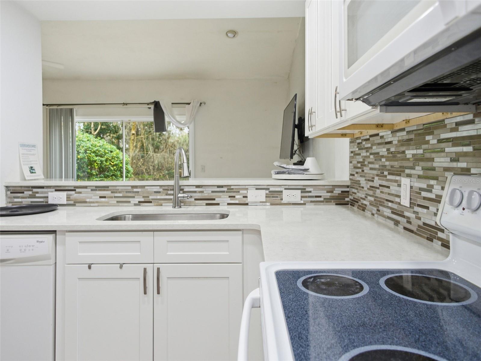 THE GABLES CONDO AT GAINE - Residential