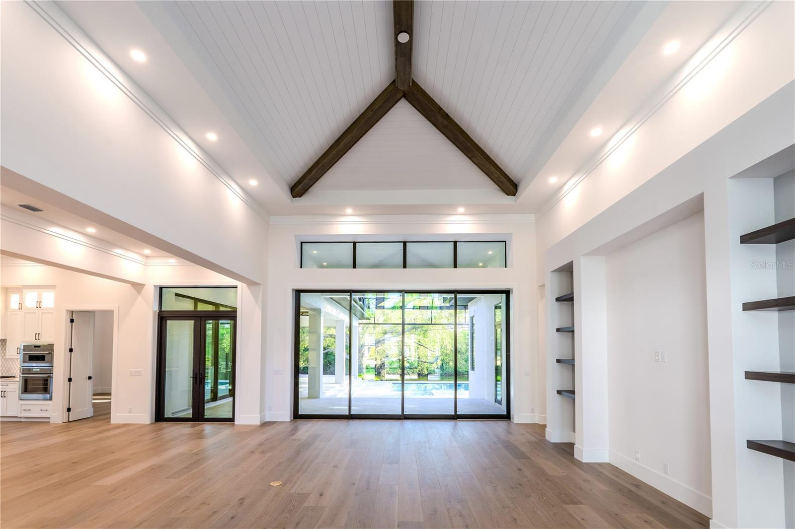 FIELD CLUB ESTATES - Residential