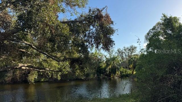 FIELD CLUB ESTATES - Residential