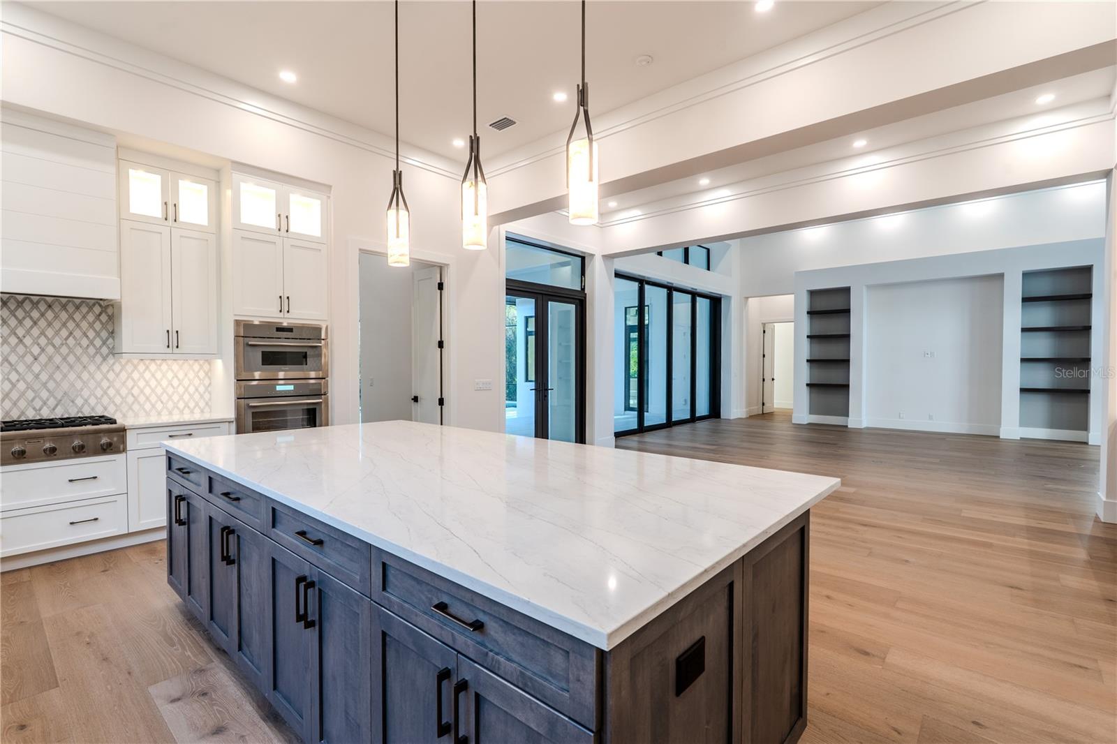 FIELD CLUB ESTATES - Residential