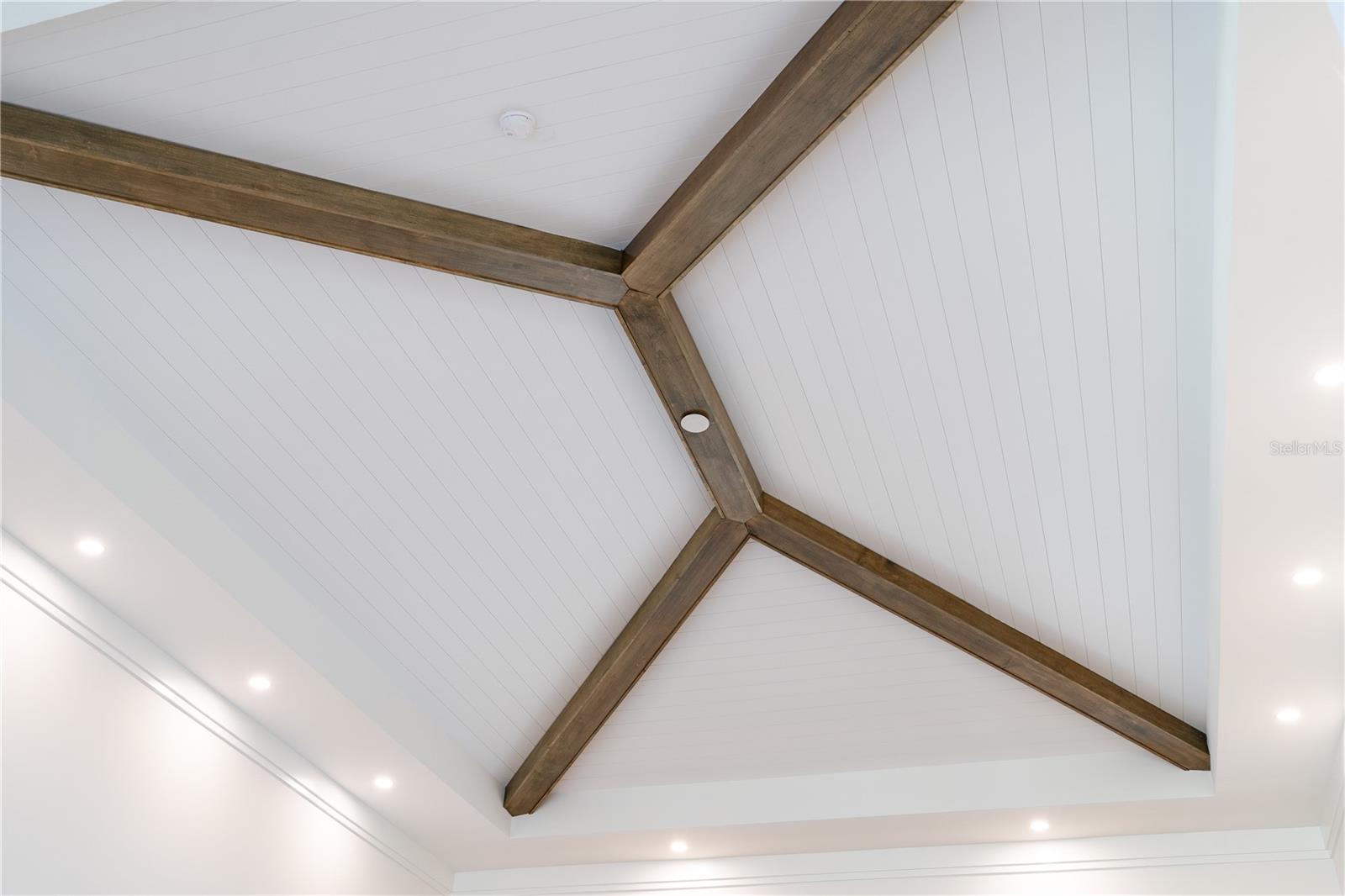 FIELD CLUB ESTATES - Residential