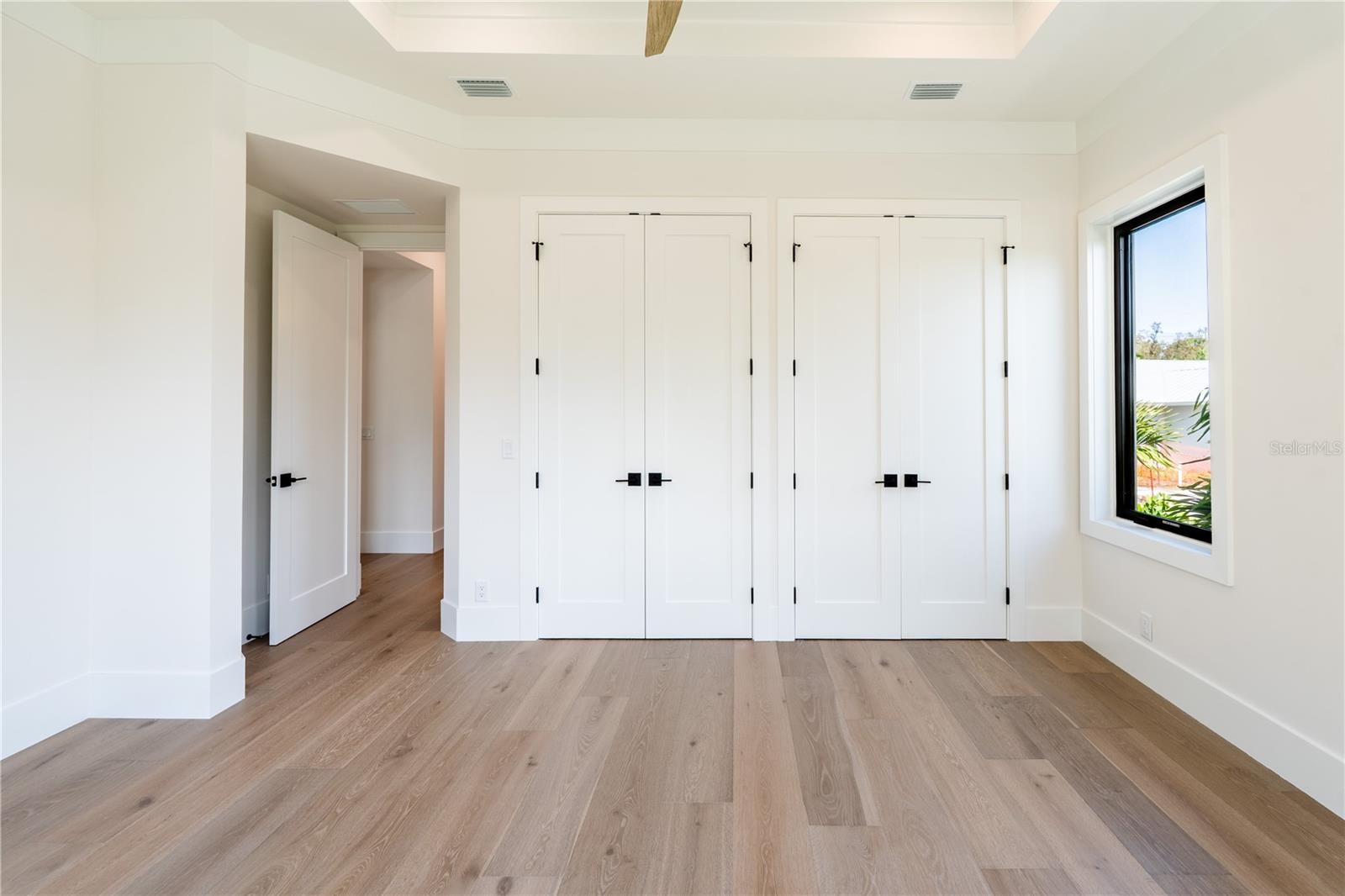 FIELD CLUB ESTATES - Residential