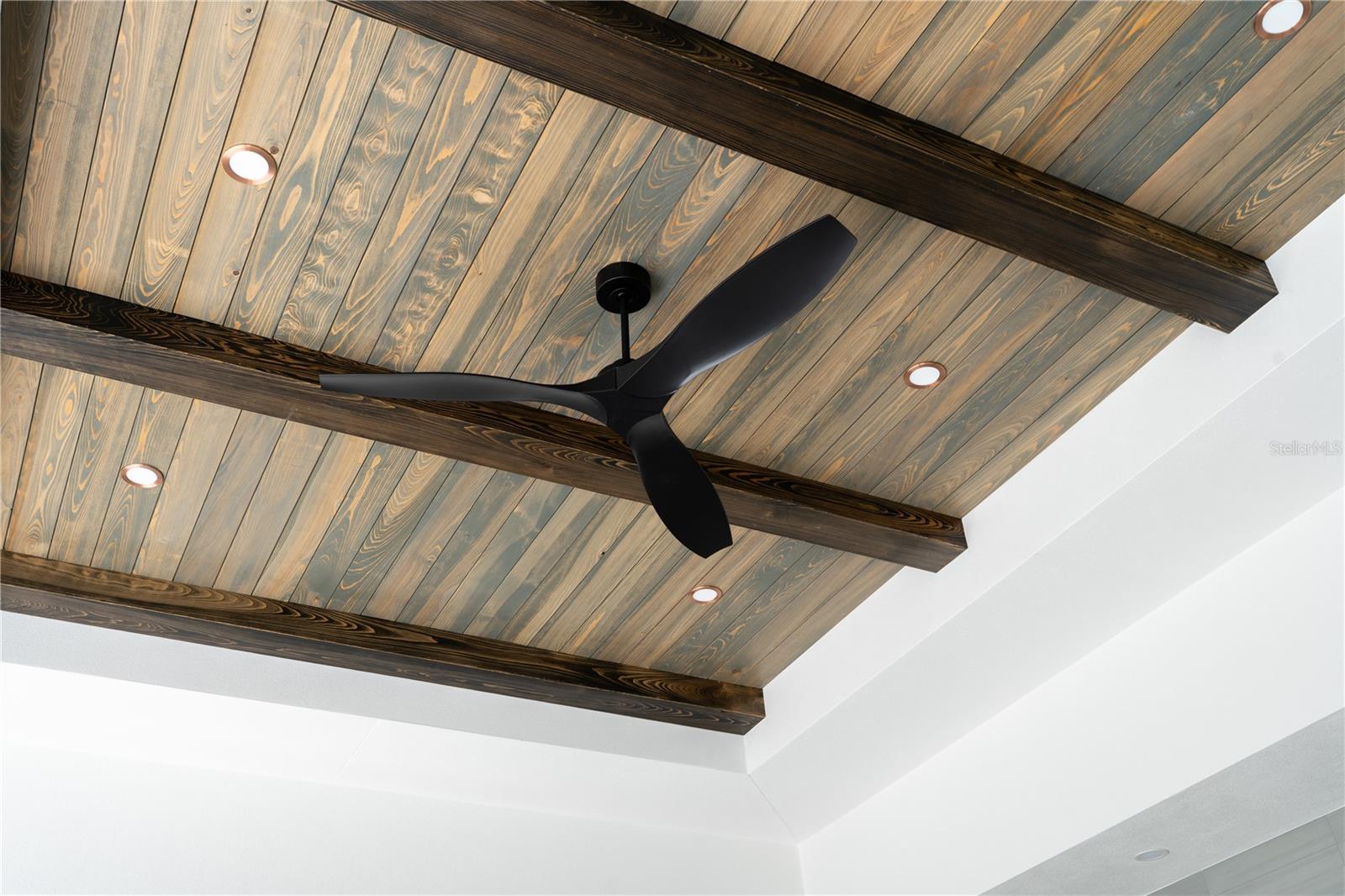 FIELD CLUB ESTATES - Residential