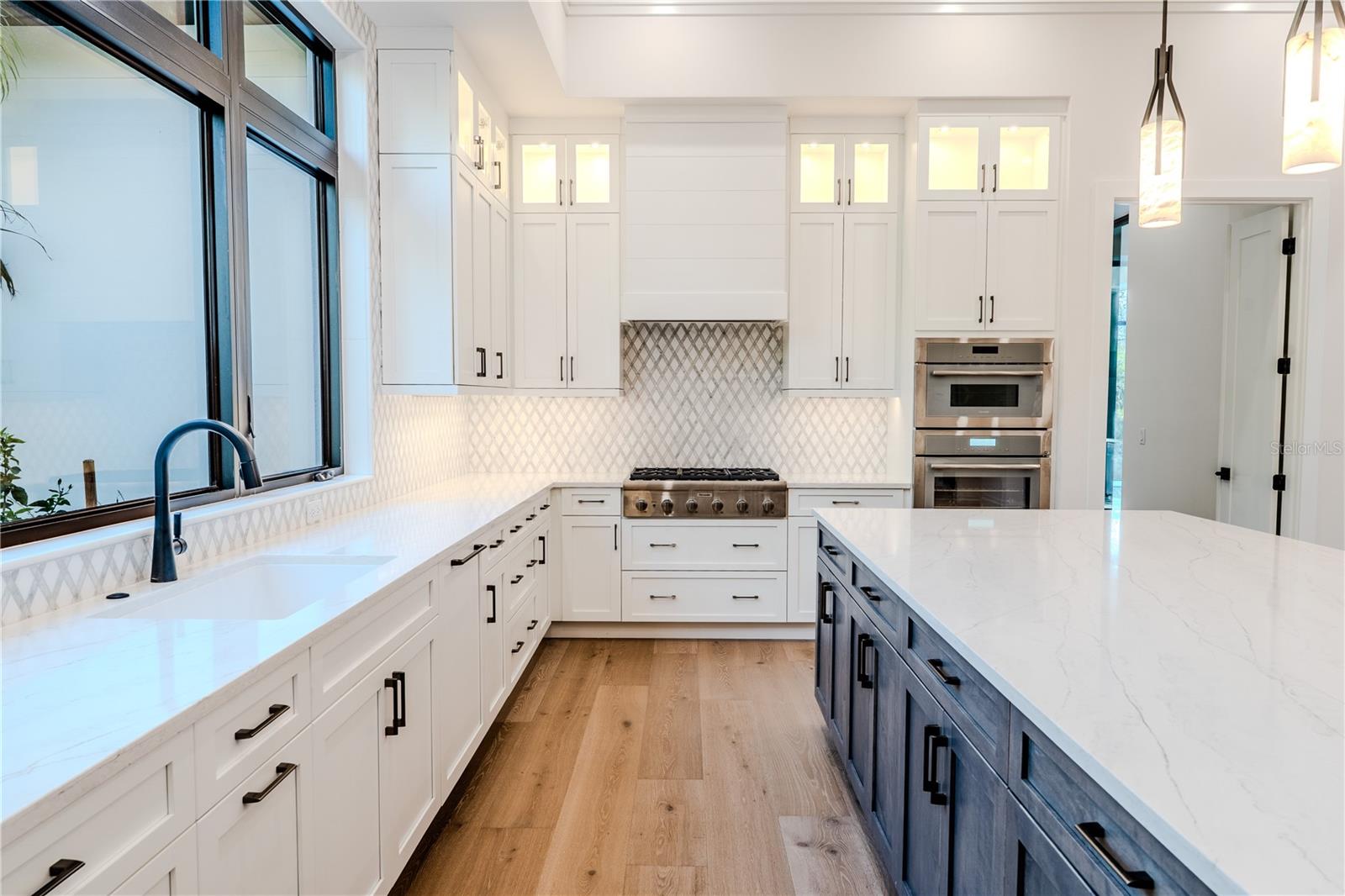 FIELD CLUB ESTATES - Residential