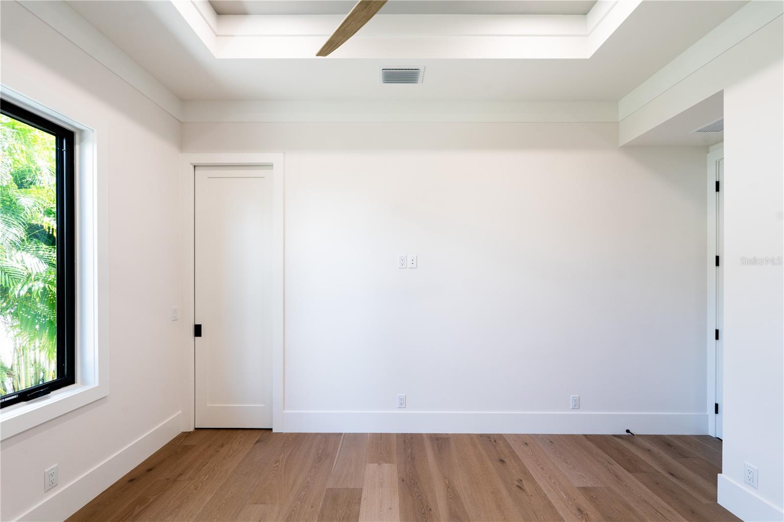 FIELD CLUB ESTATES - Residential