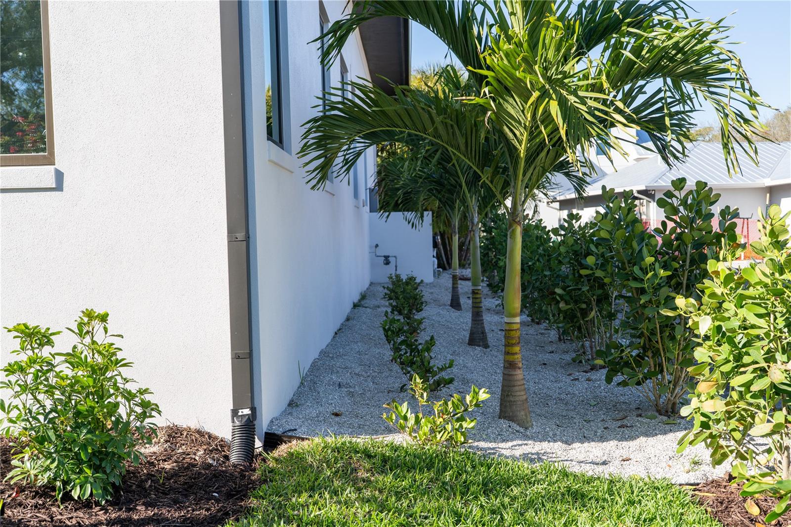 FIELD CLUB ESTATES - Residential