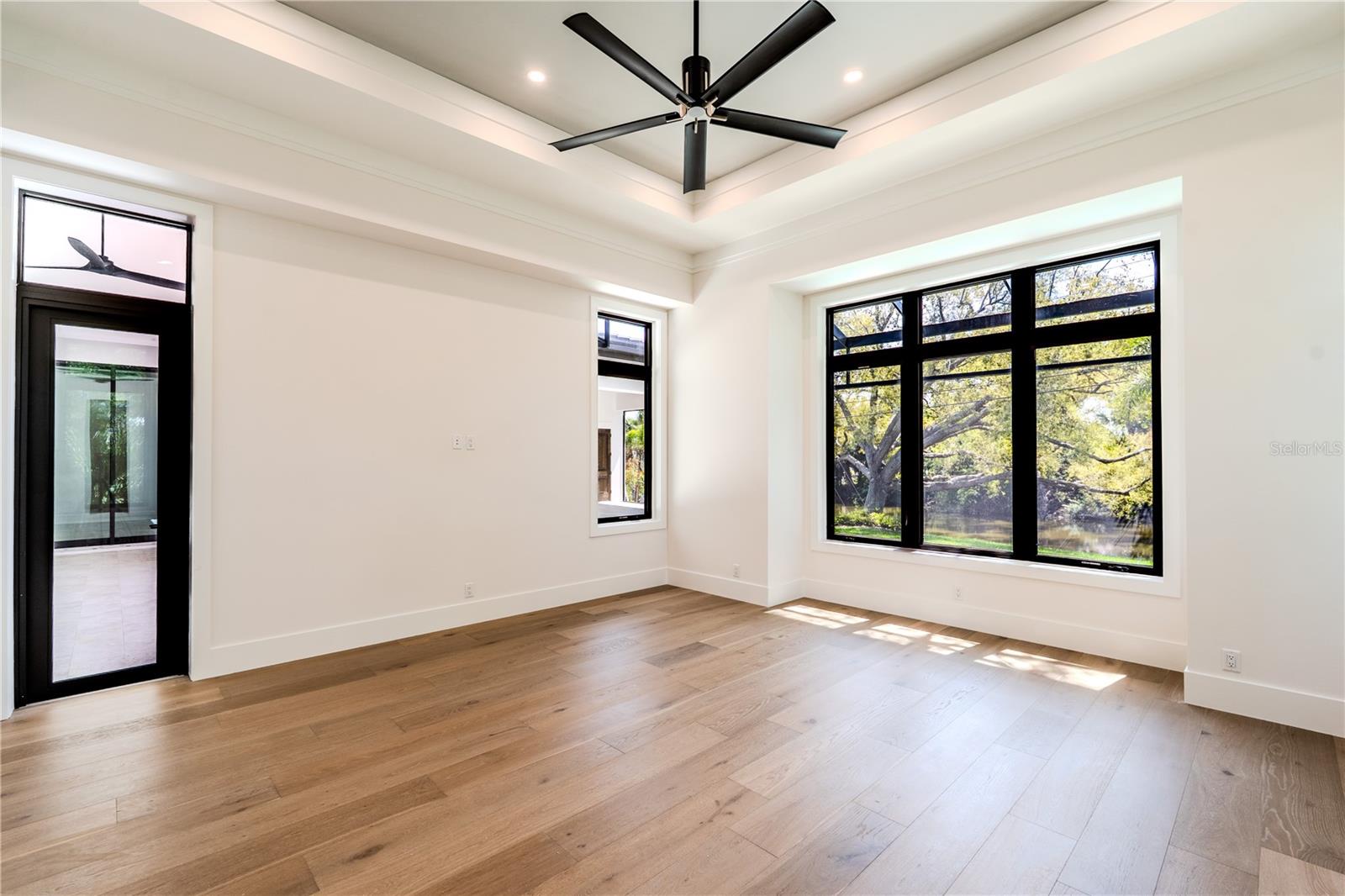 FIELD CLUB ESTATES - Residential