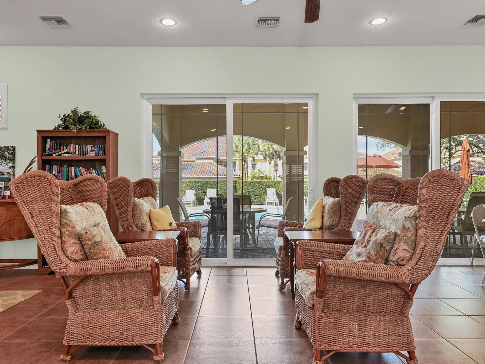 BOCA GROVE - Residential