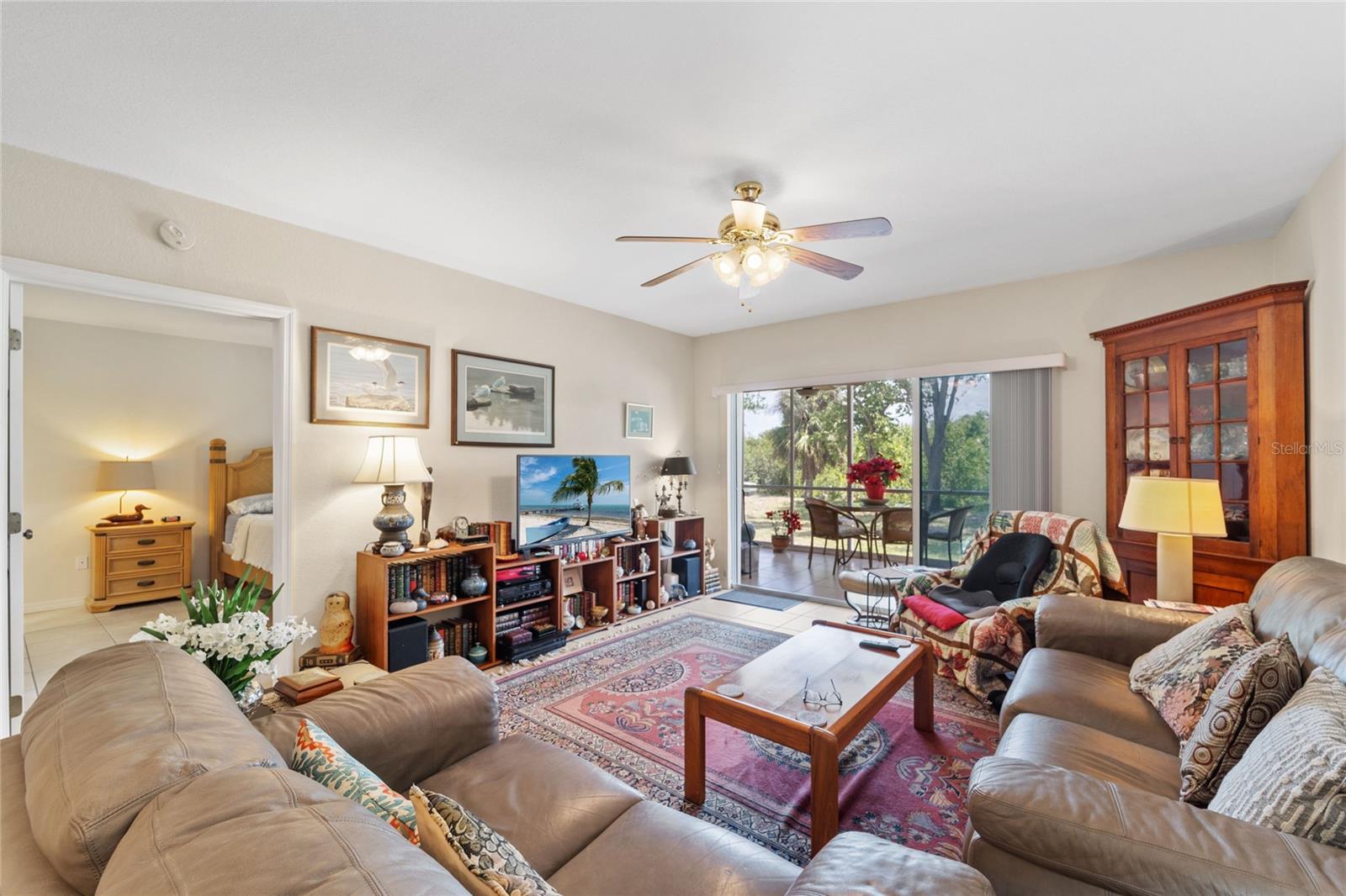 FIDDLERS GREEN NATURE TRAIL - Residential