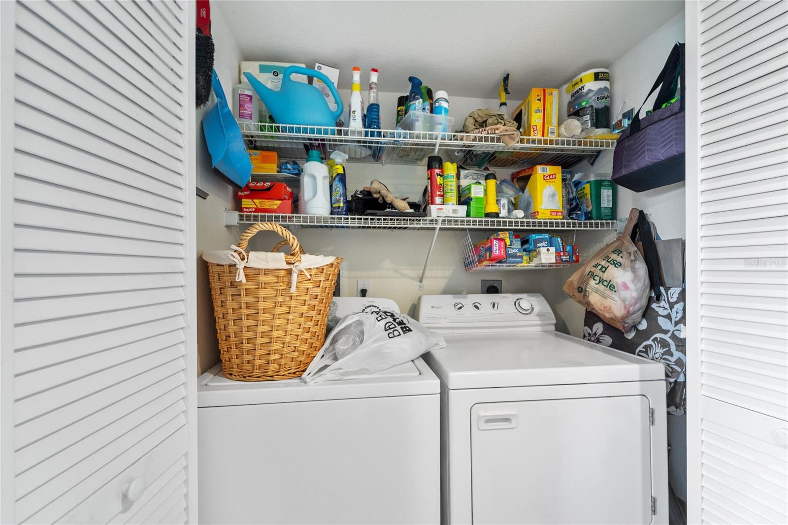 FIDDLERS GREEN NATURE TRAIL - Residential