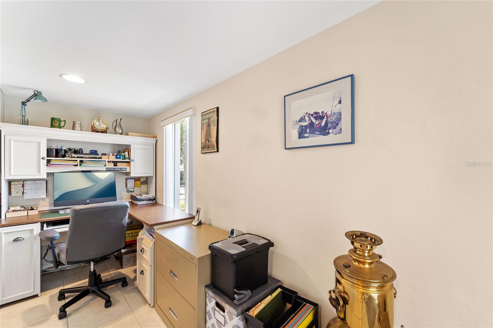 FIDDLERS GREEN NATURE TRAIL - Residential