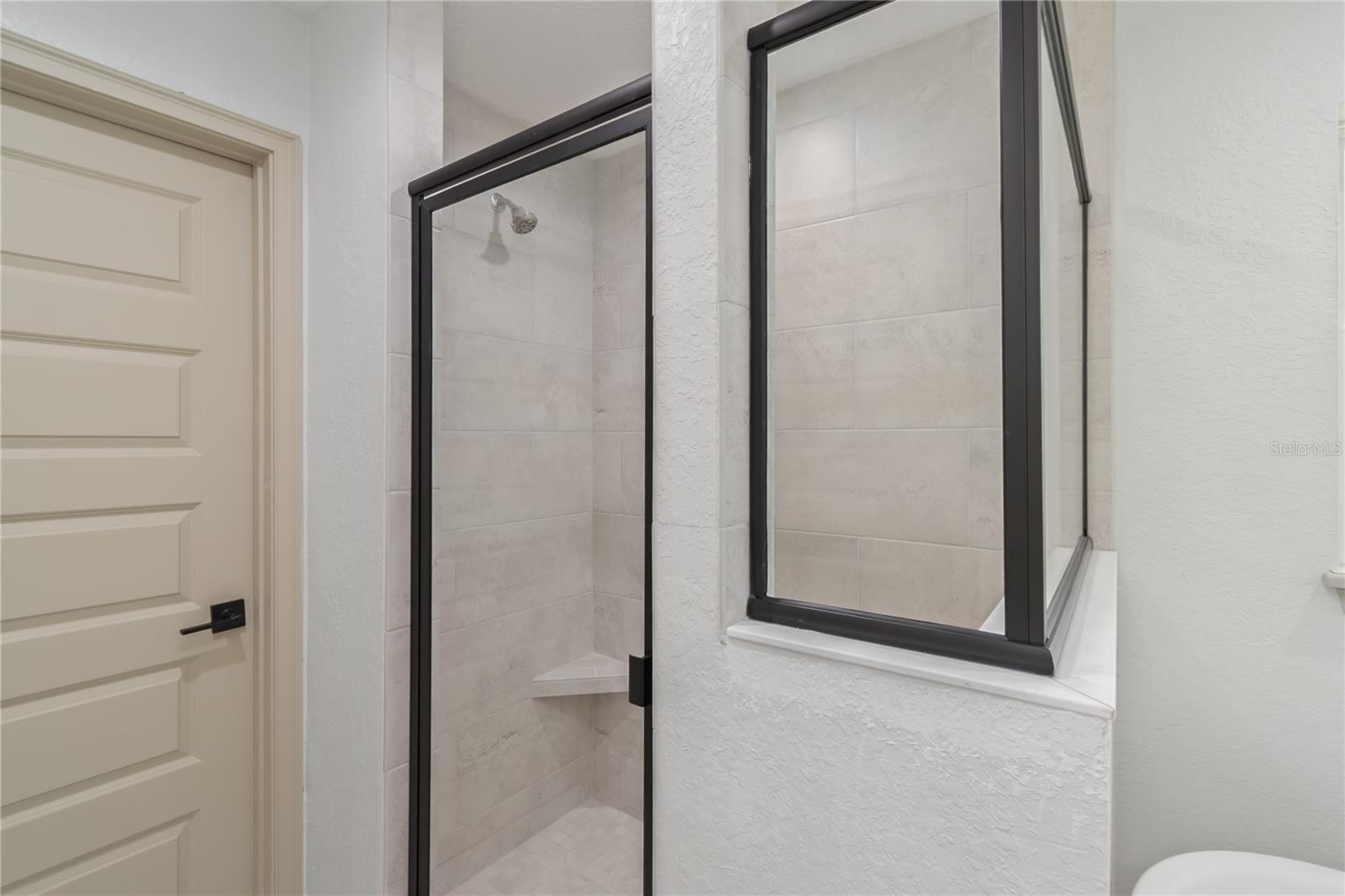 ROLLING HILLS UN FOUR - Residential