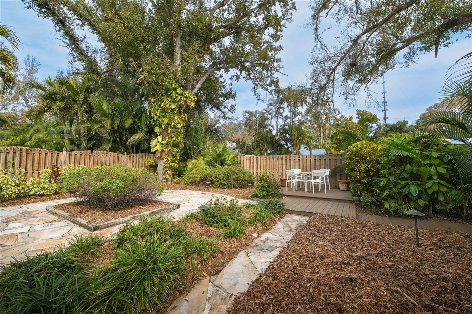 OAK COURT PH 1-B - Residential