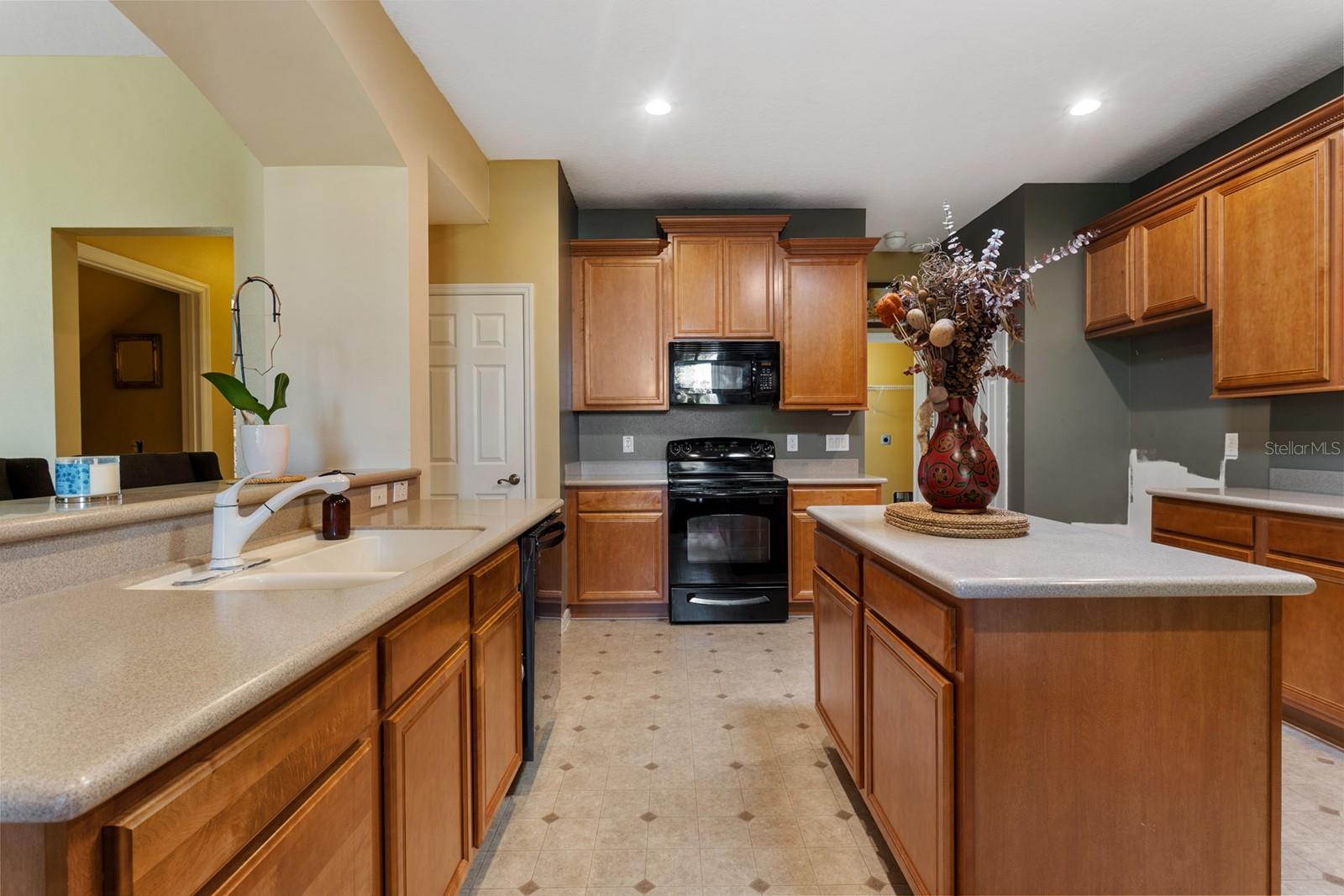 BROOKSHIRE - Residential