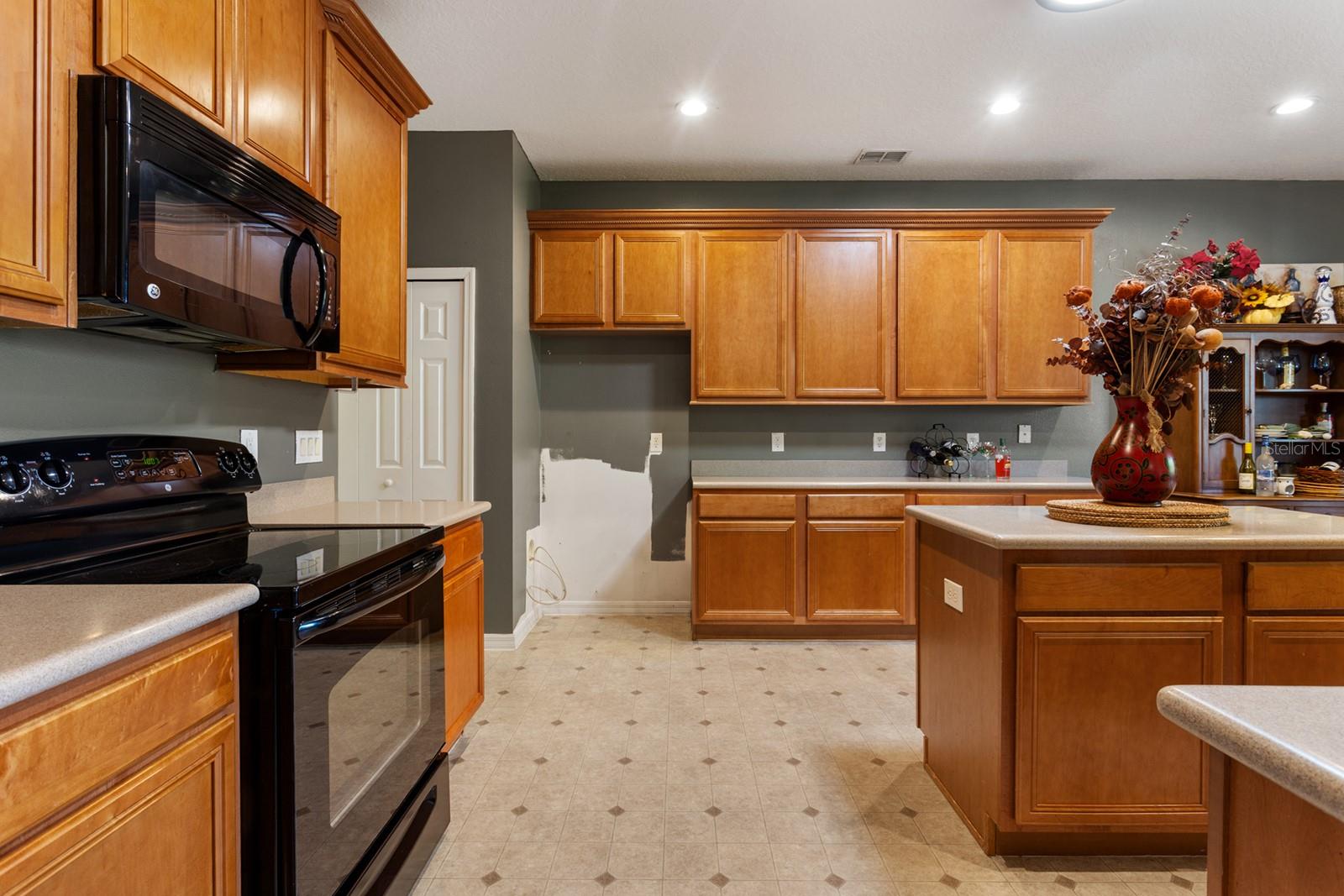 BROOKSHIRE - Residential