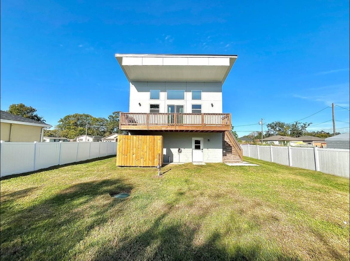 TAFT TOWN - Residential