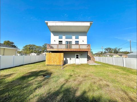 Photo of 126 1st Street, Orlando, FL 32824 (MLS # O6360917)