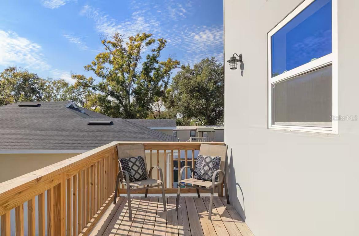 TAFT TOWN - Residential